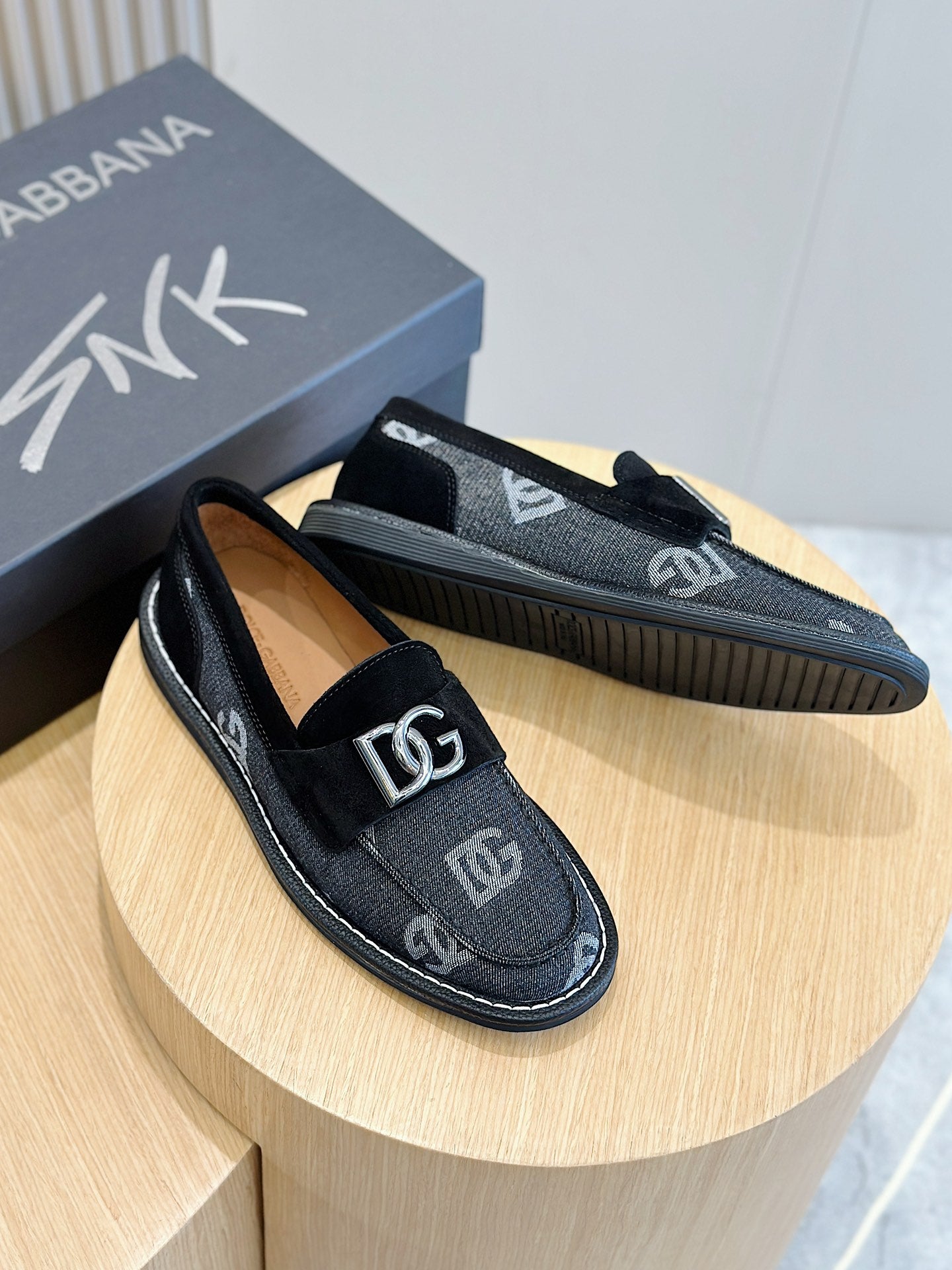 LuxluxHouse Best Quality Shoes Dolce & Gabbana