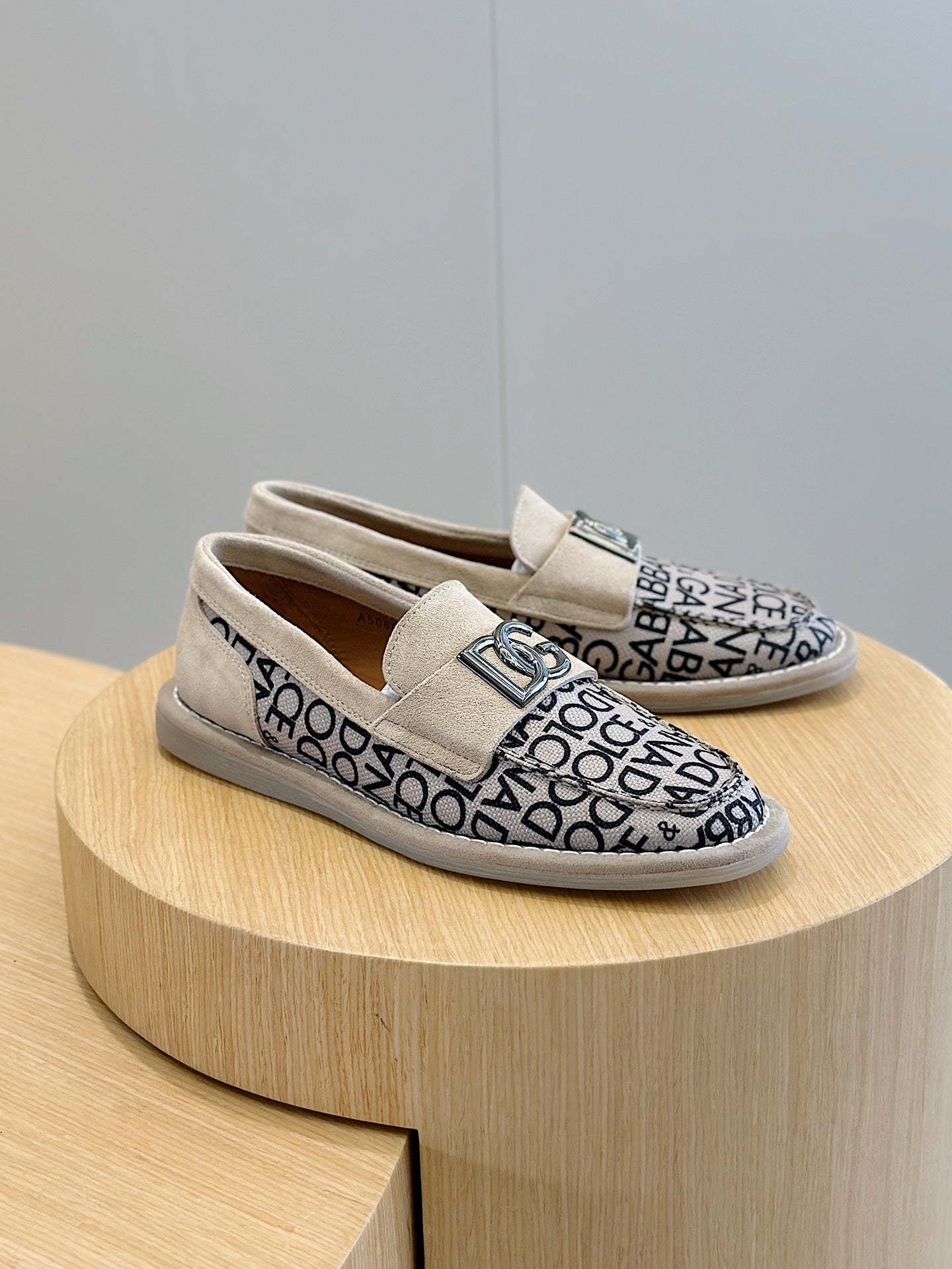 LuxluxHouse Best Quality Shoes Dolce & Gabbana