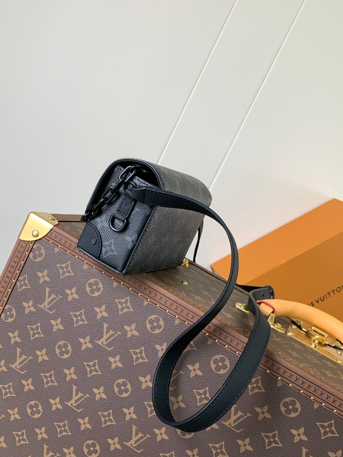 LuxluxHouse Best Quality Bags Louis Vuitton Men