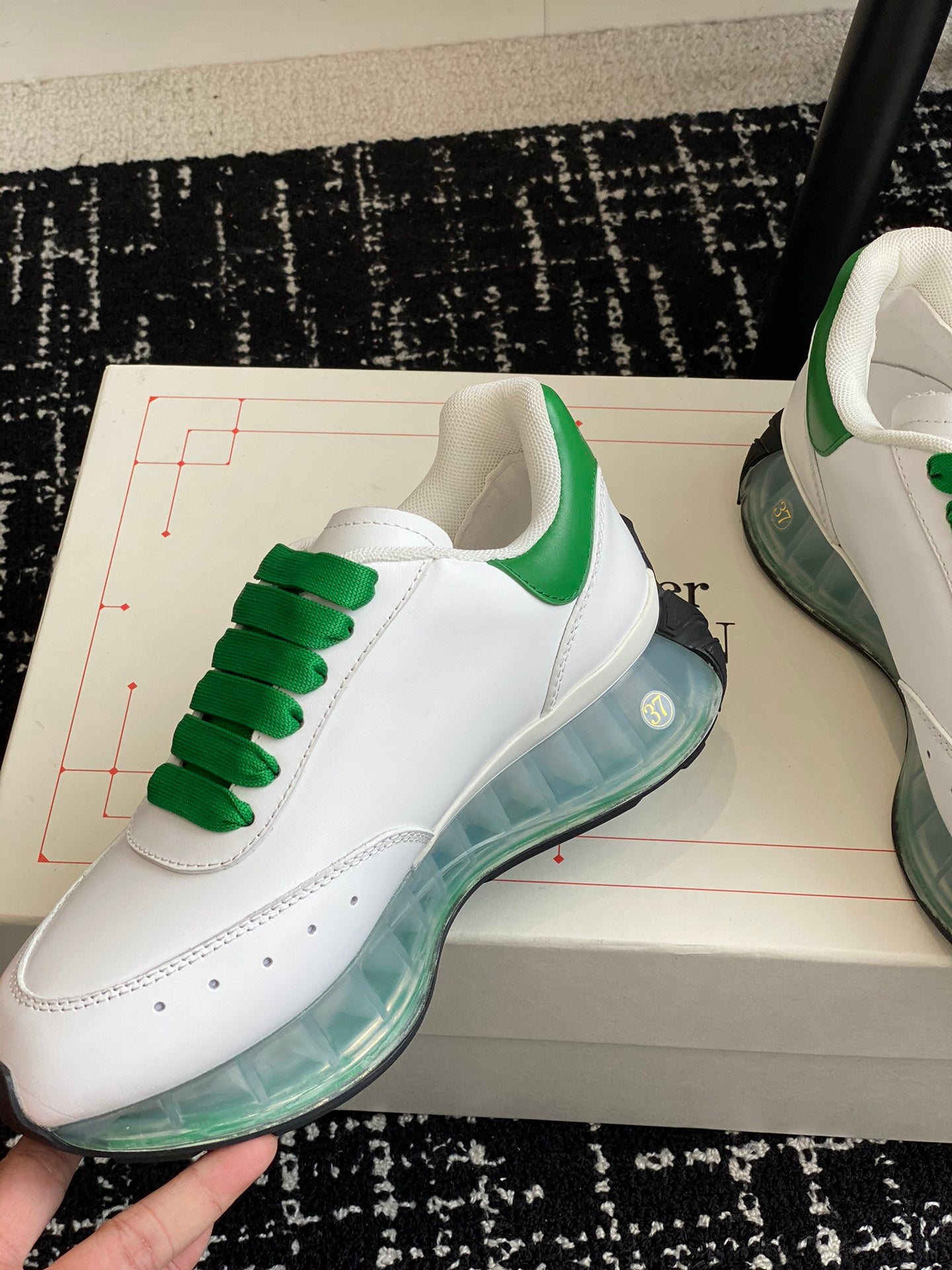 LuxluxHouse Best Quality Shoes Alexander McQueen