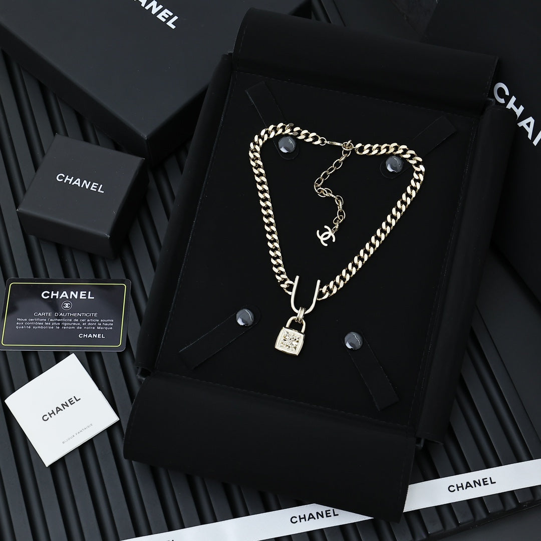 LuxluxHouse Best Quality Accessories Waist chain Waist chain Necklace Chanel