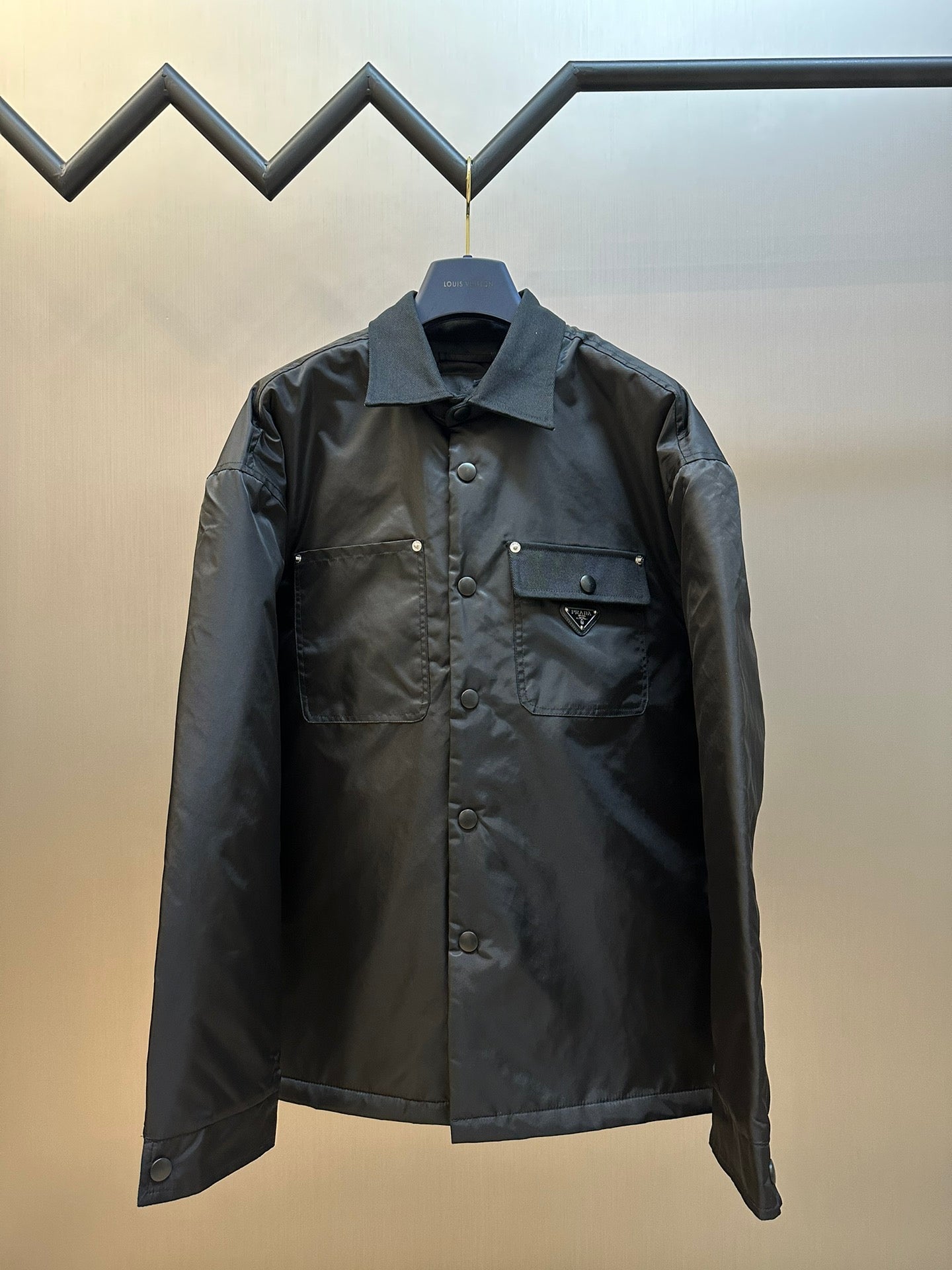 LuxluxHouse Prada Coats & Jackets NO.1