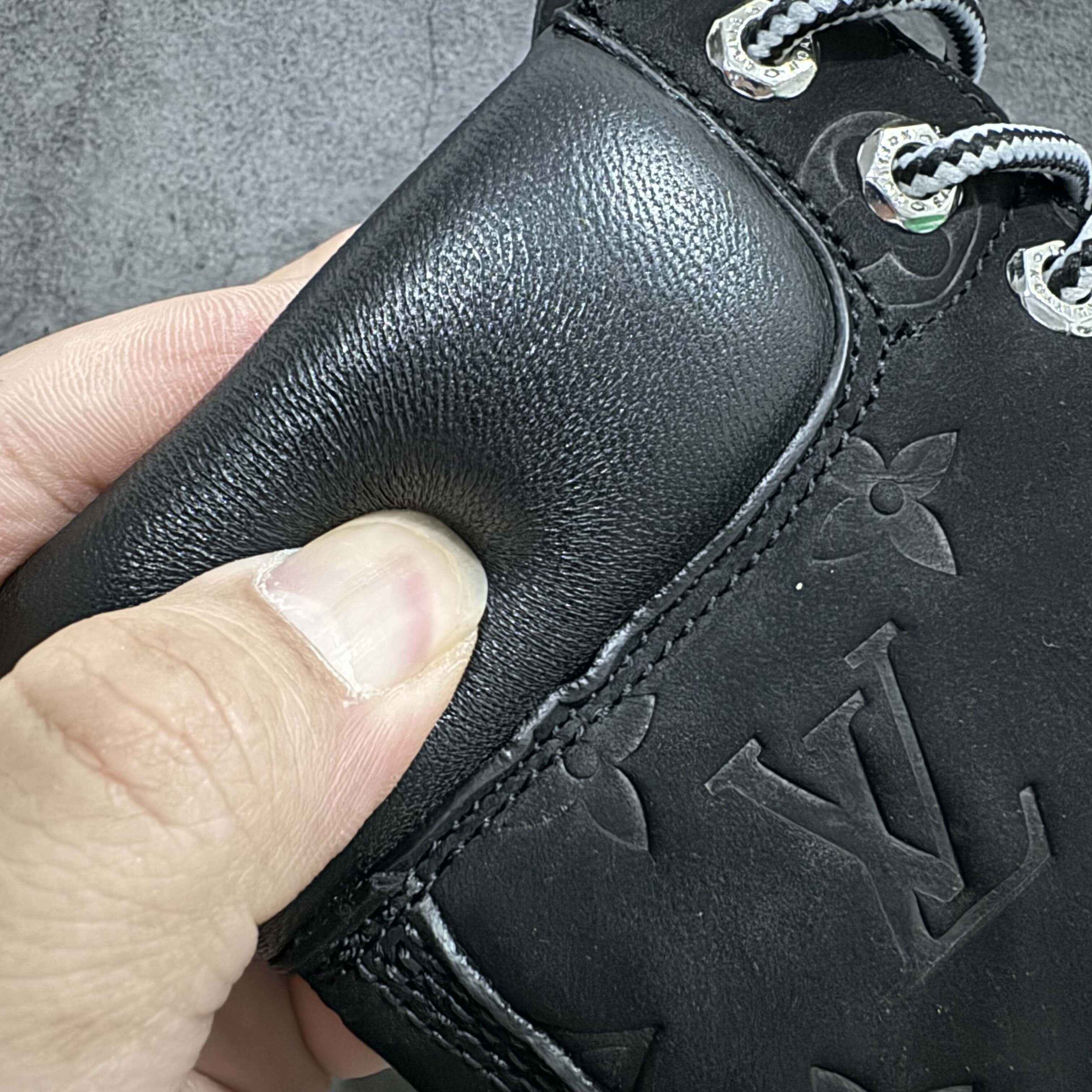 LuxluxHouse Best Quality Shoes Louis Vuitton