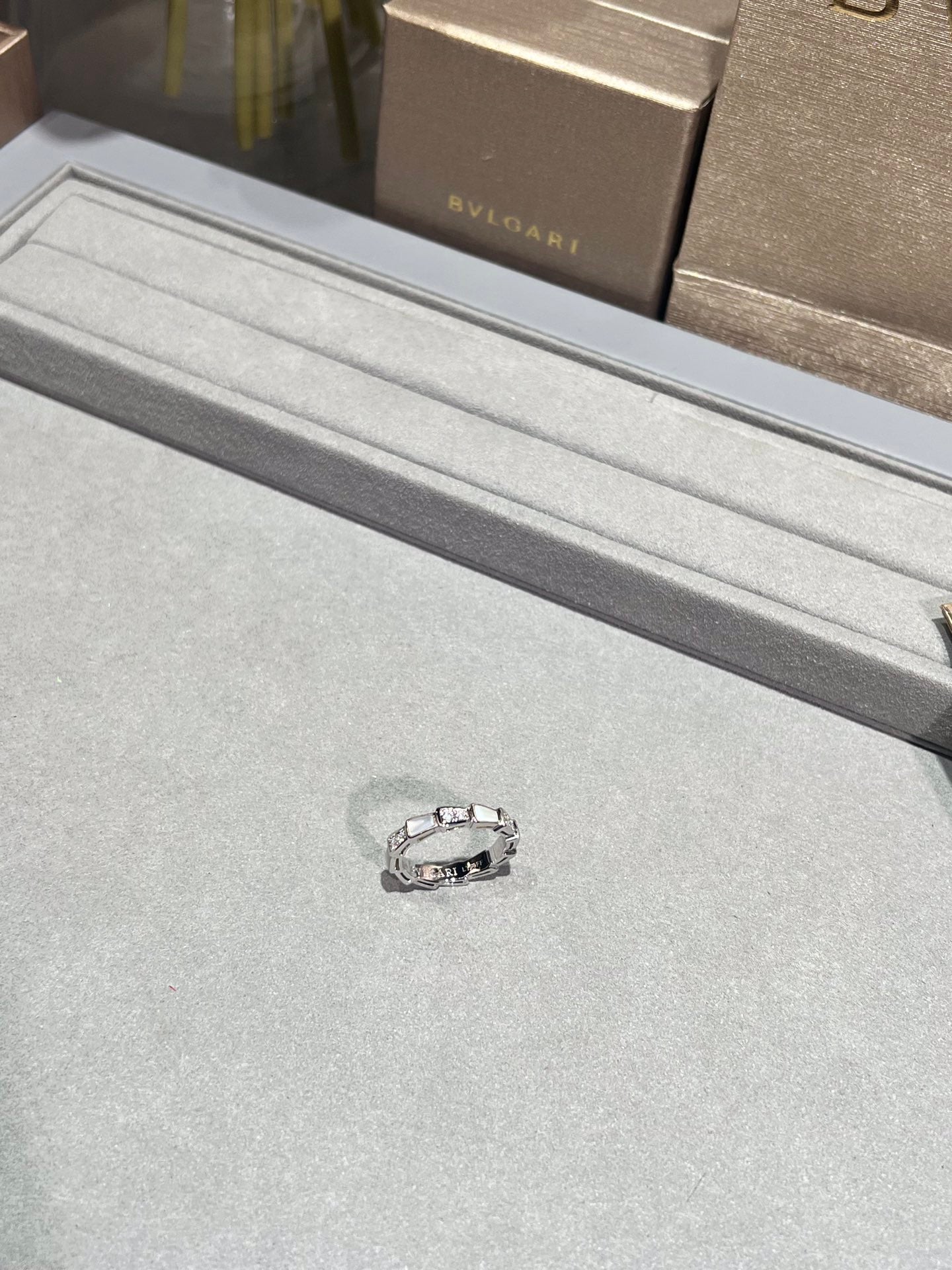 LuxluxHouse Best Quality Accessories Ring Bvlgari