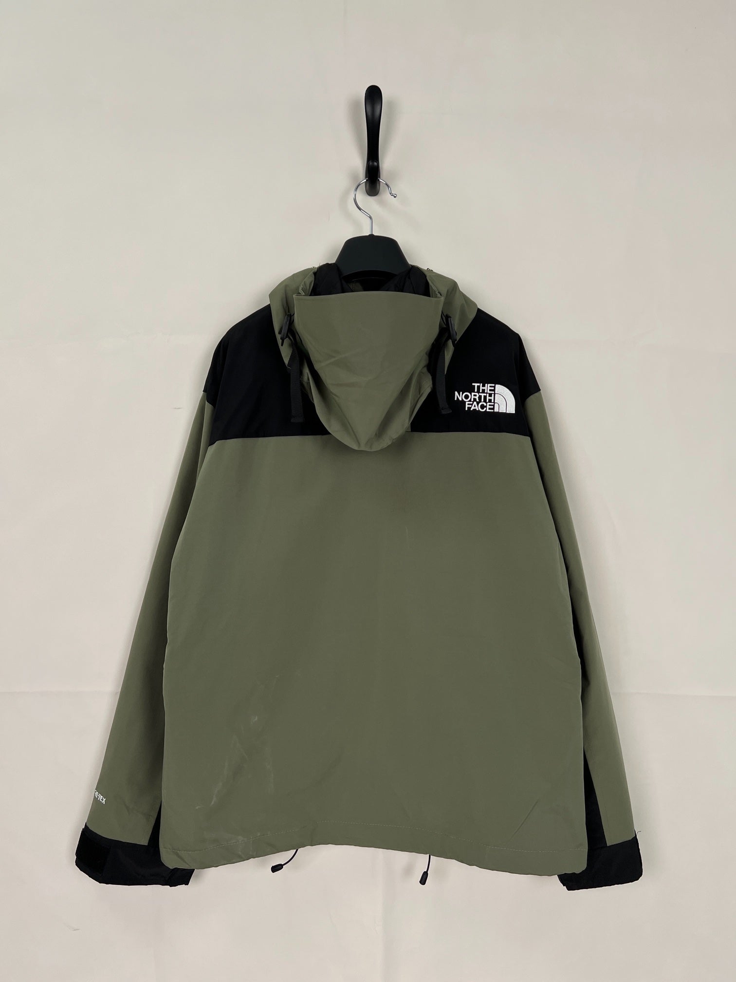 LuxluxHouse Best Quality Clothes The North Face & MLB Coats & Jackets
