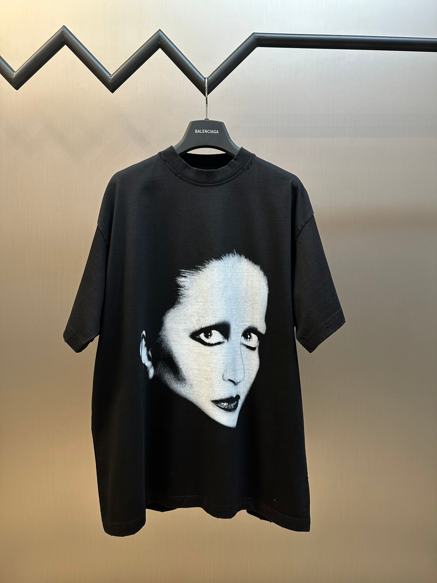 LuxluxHouse Balenciaga T-shirt NO.2