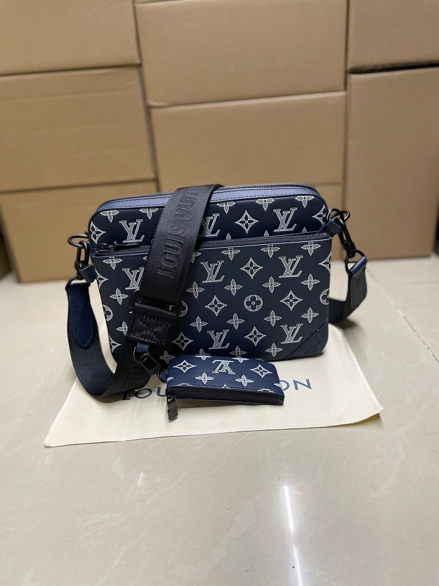 LuxluxHouse Best Quality Bags Louis Vuitton Women Men