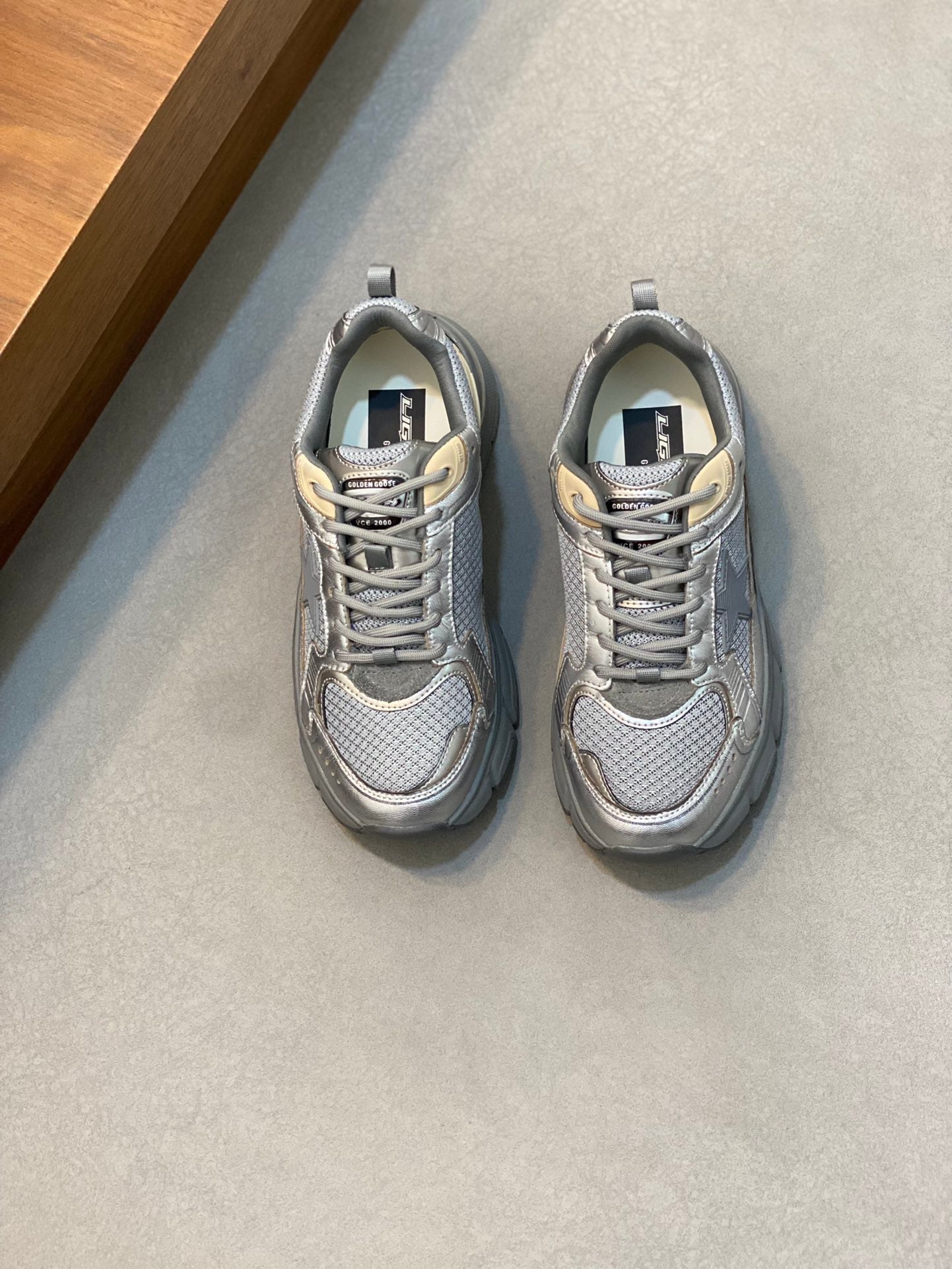 LuxluxHouse Best Quality Shoes Golden Goose