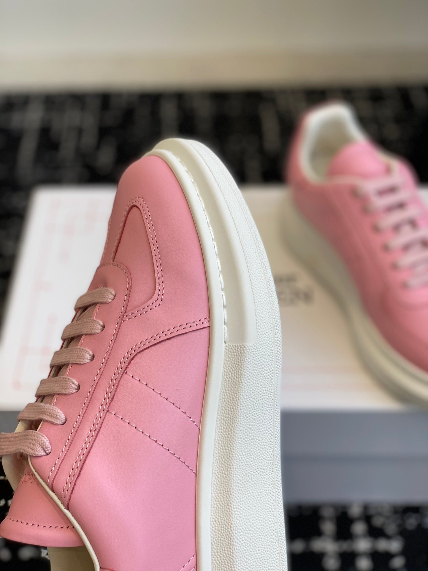 LuxluxHouse Best Quality Shoes Alexander McQueen