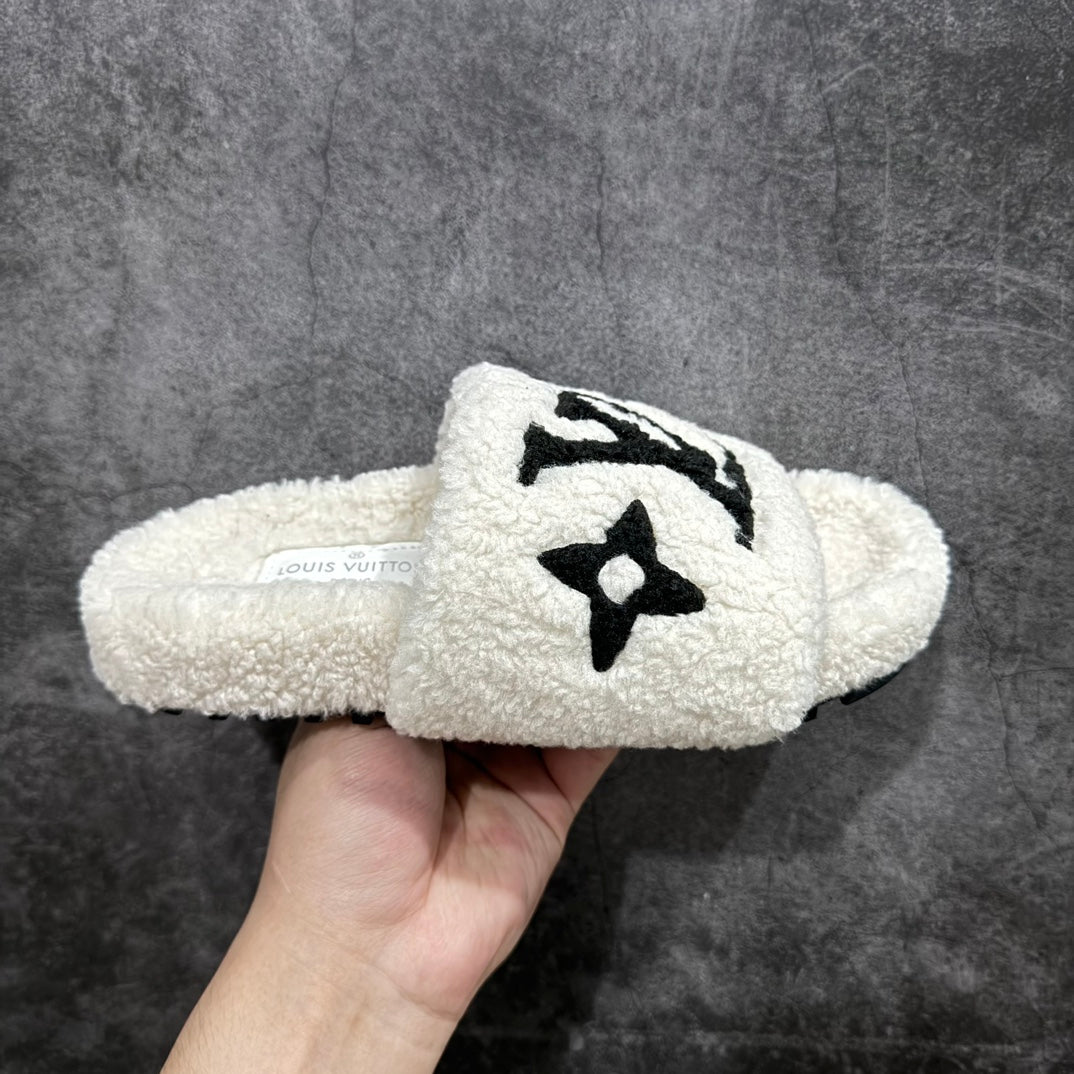 LuxluxHouse Best Quality Shoes Louis Vuitton