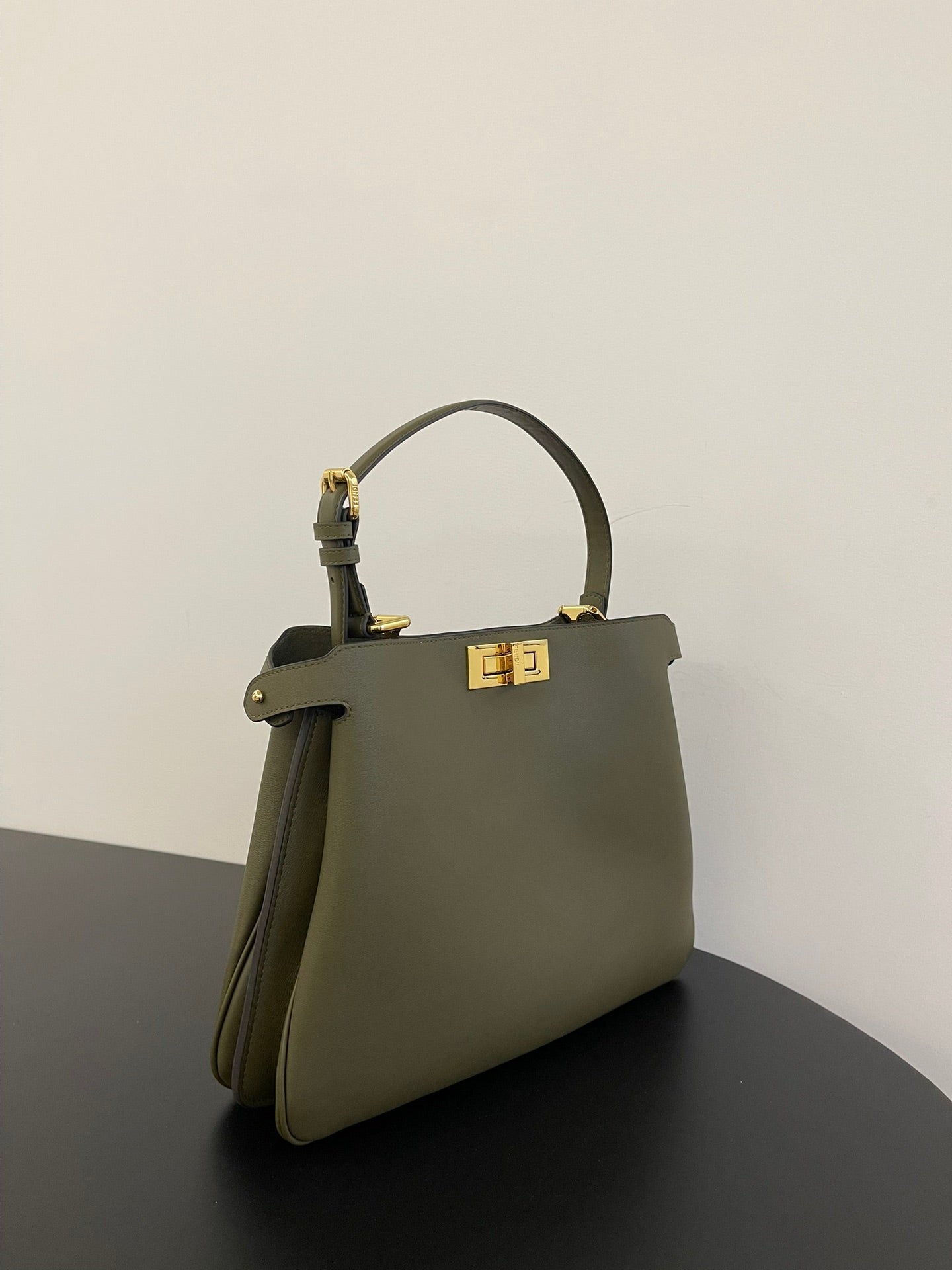 LuxluxHouse Best Quality Bags Women Fendi