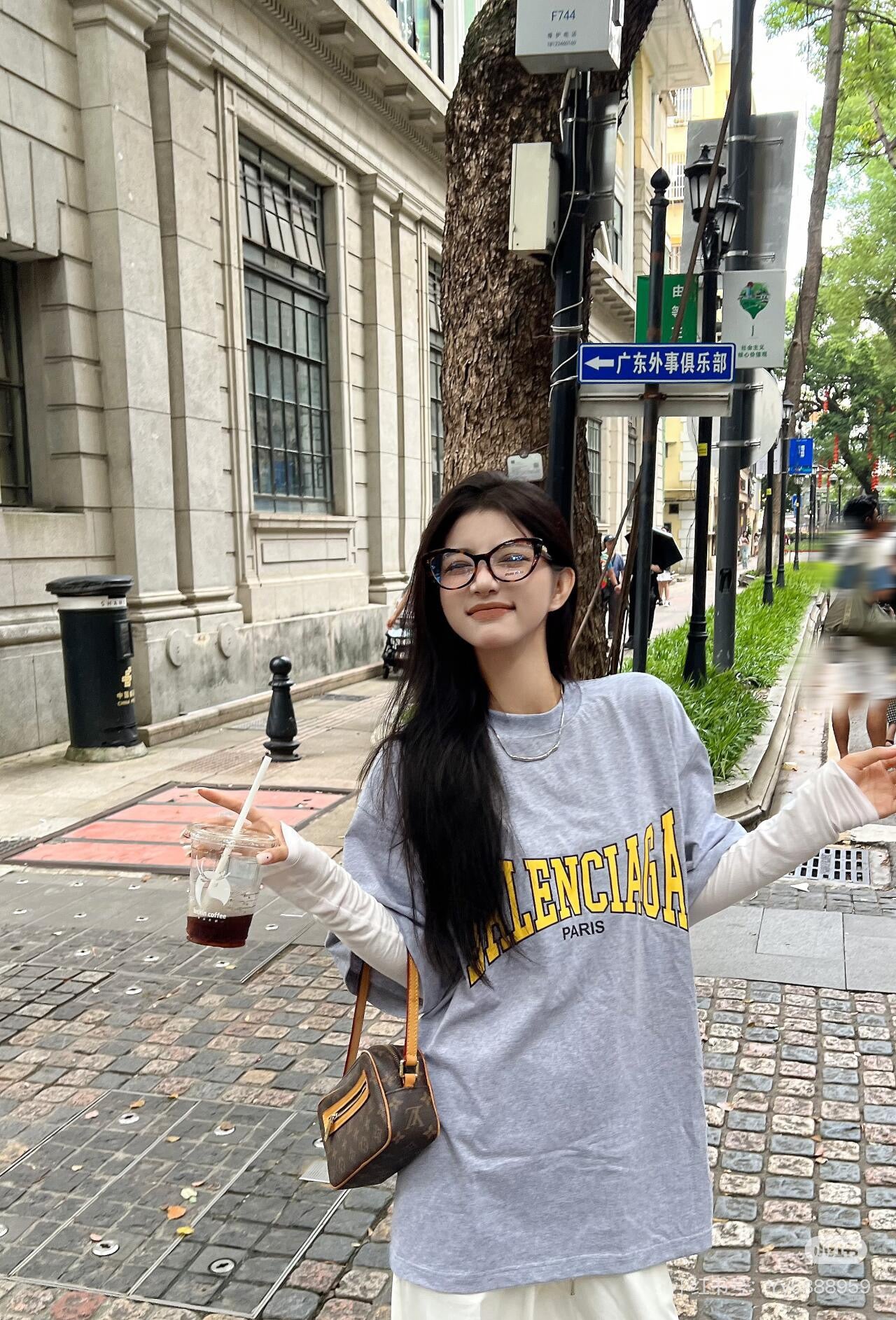 LuxluxHouse Best Quality Clothes Balenciaga T-shirt