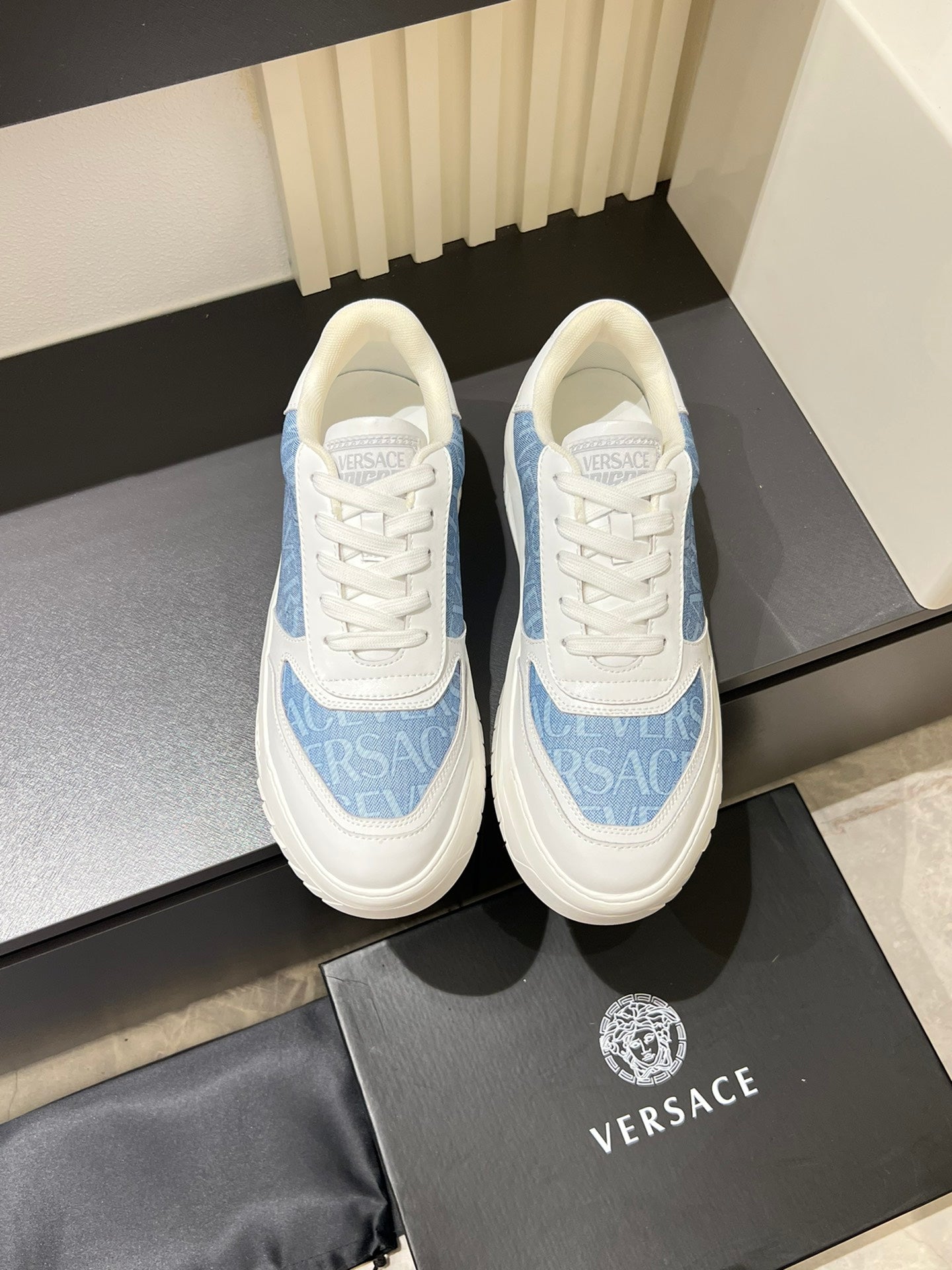 LuxluxHouse Best Quality Shoes Versace