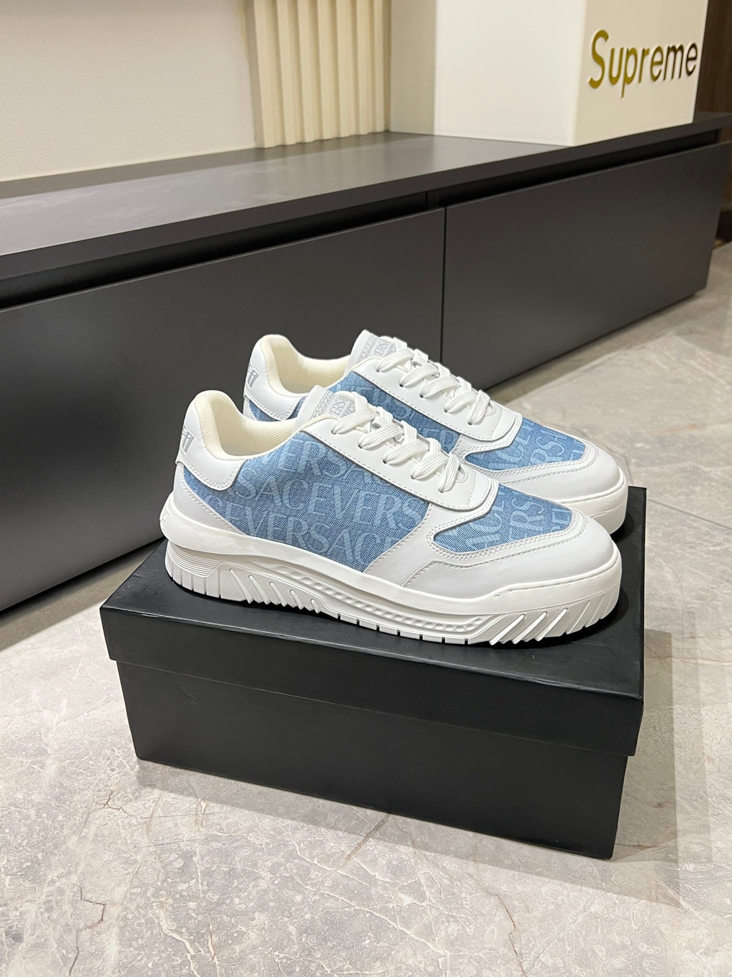 LuxluxHouse Best Quality Shoes Versace