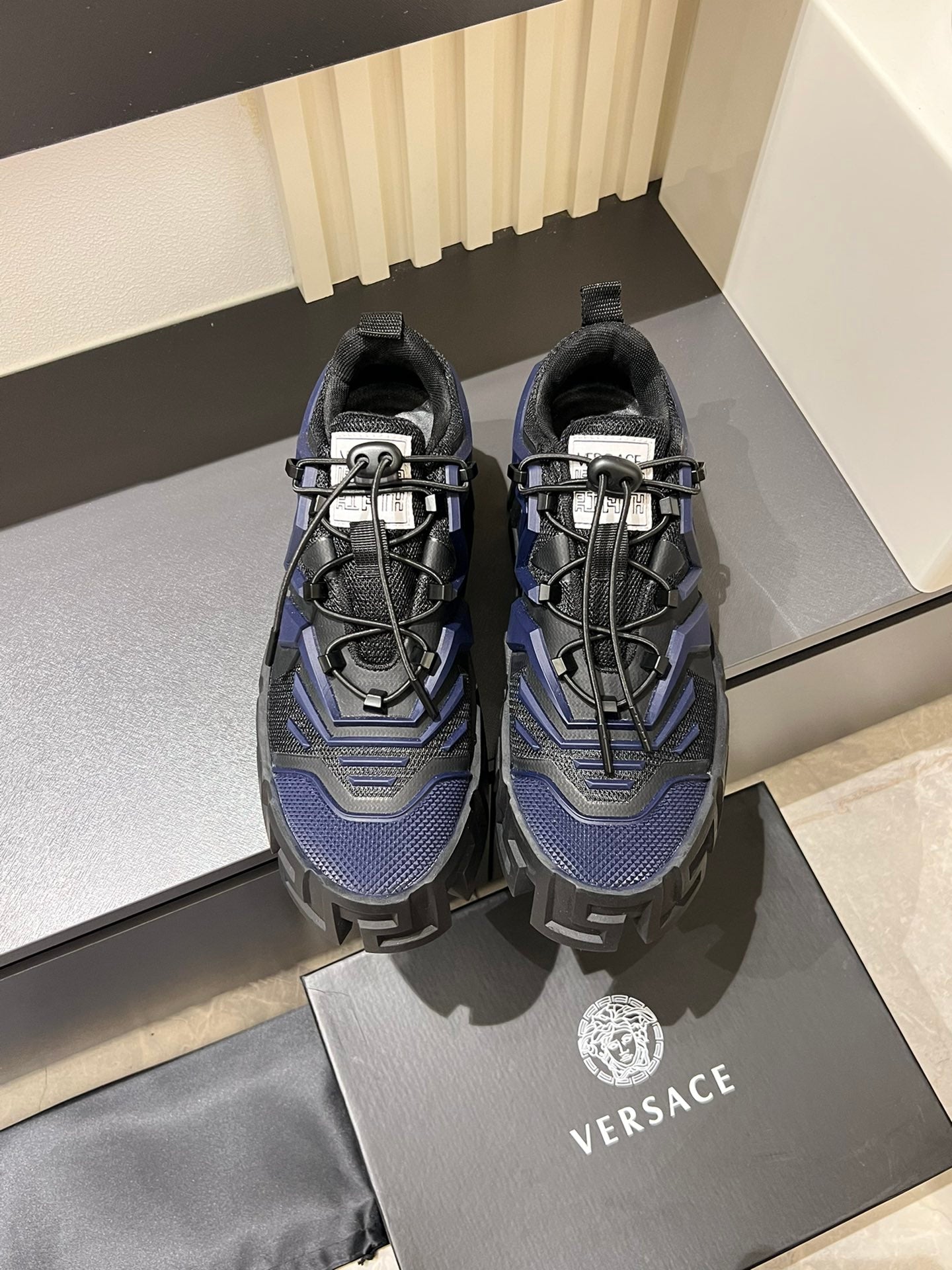 LuxluxHouse Best Quality Shoes Versace