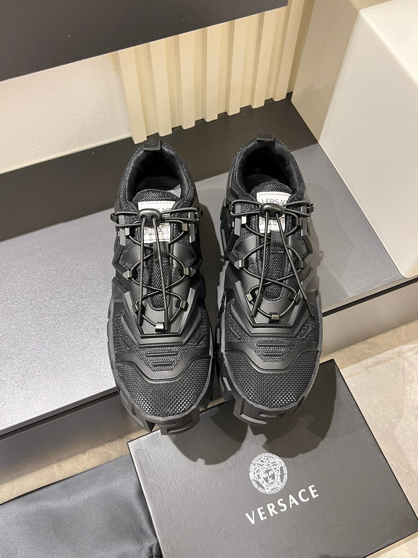 LuxluxHouse Best Quality Shoes Versace