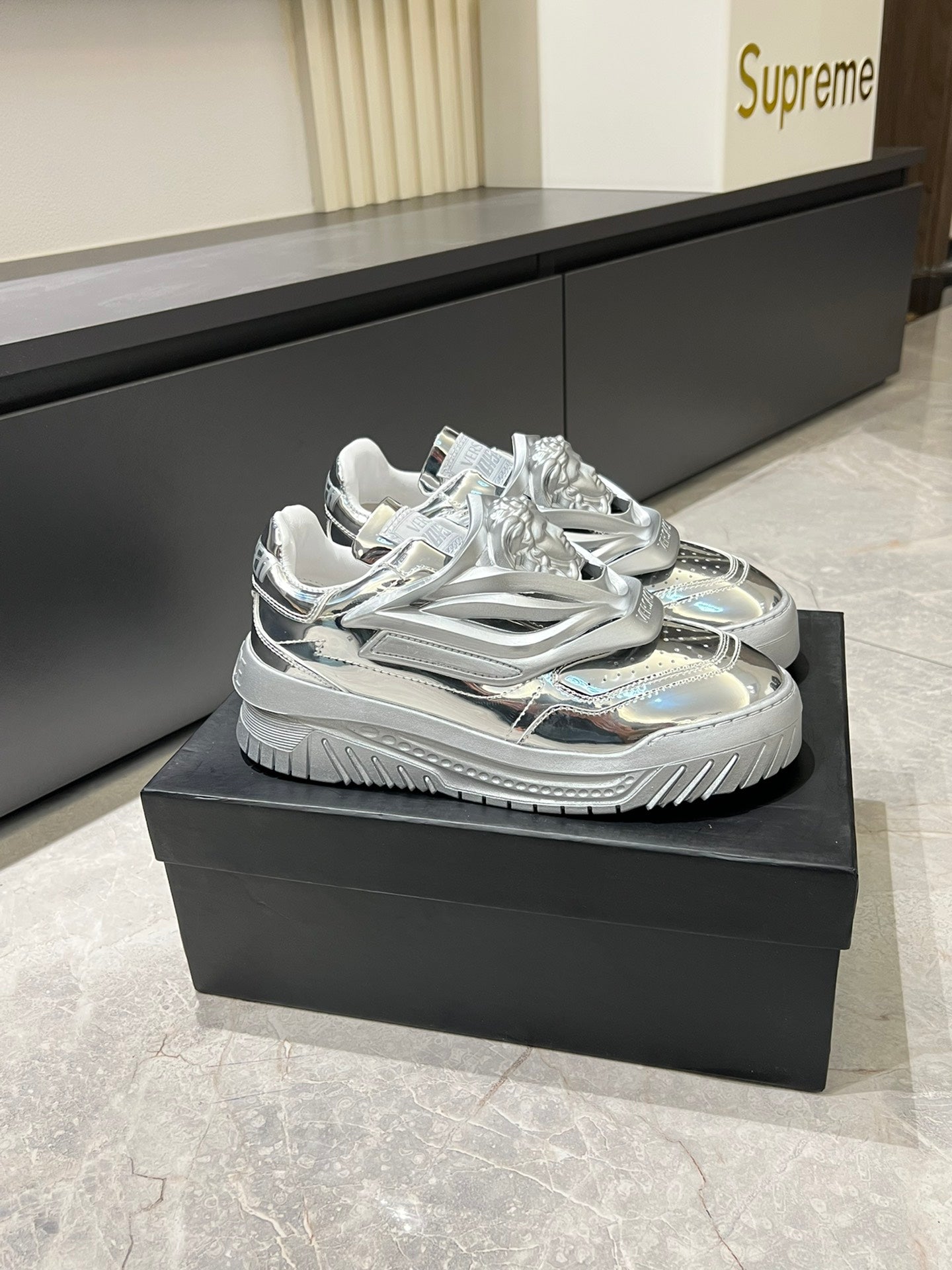 LuxluxHouse Best Quality Shoes Versace