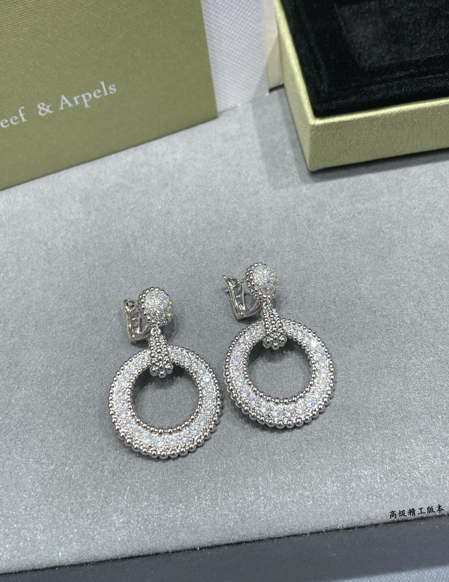 LuxluxHouse Best Quality Accessories Van Cleef & Arpels