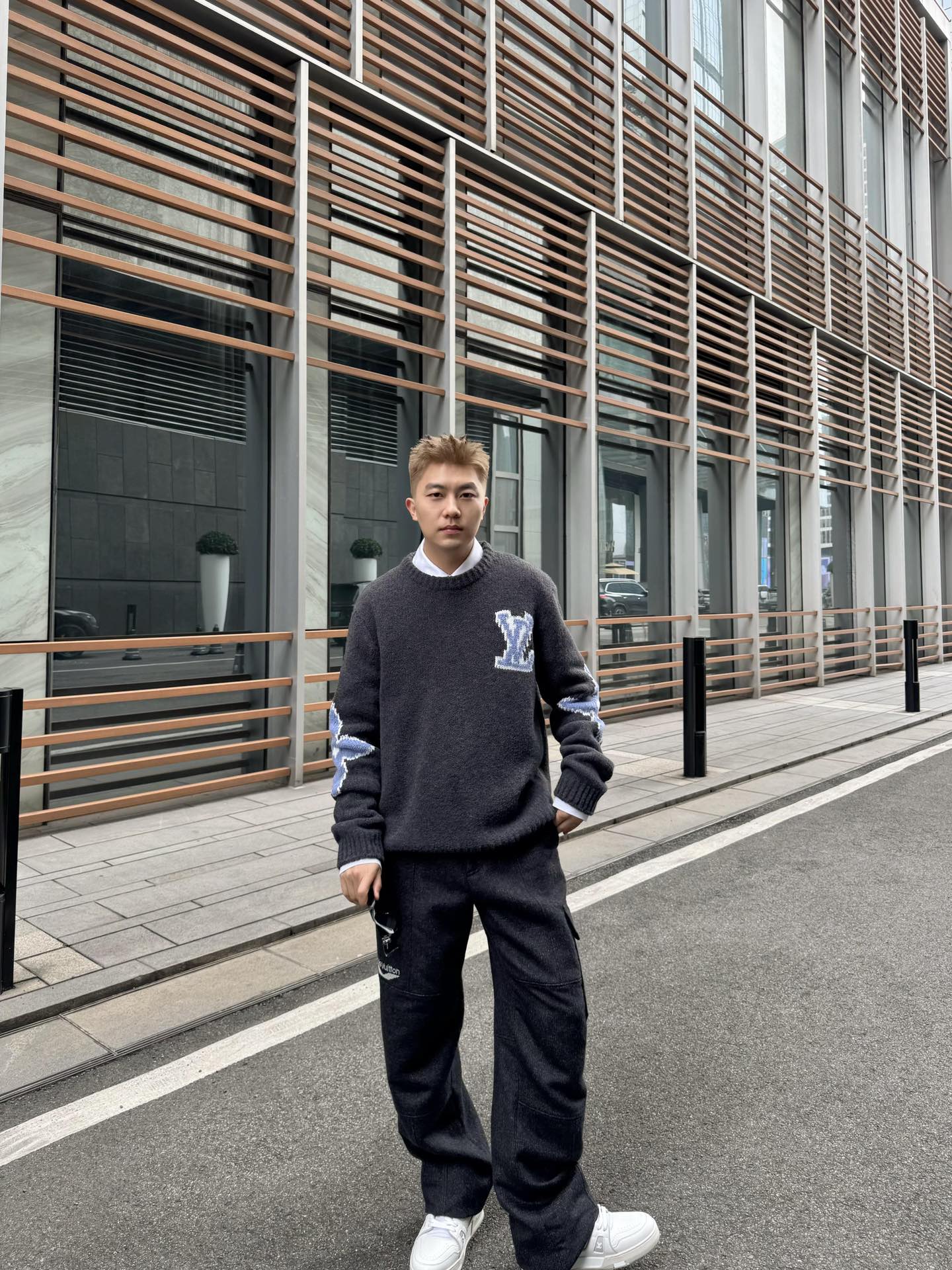 LuxluxHouse Best Quality Clothes Hoodie & Sweater Louis Vuitton