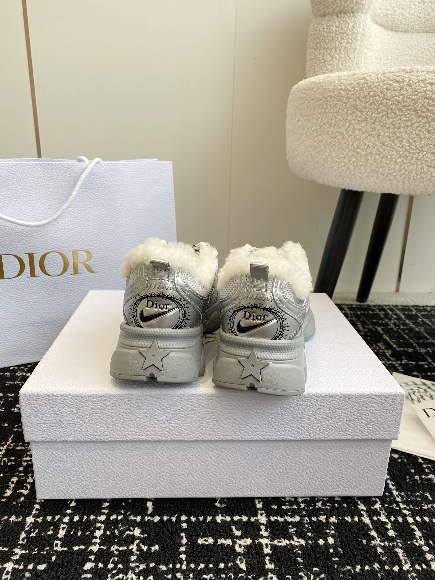 LuxluxHouse Best Quality Shoes Dior
