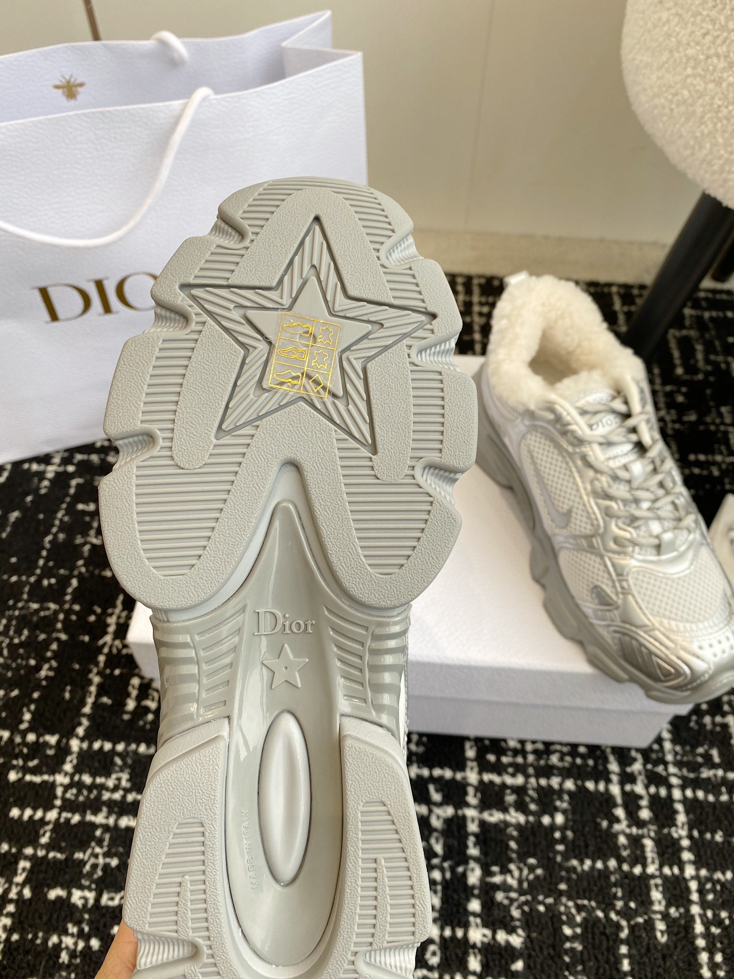 LuxluxHouse Best Quality Shoes Dior
