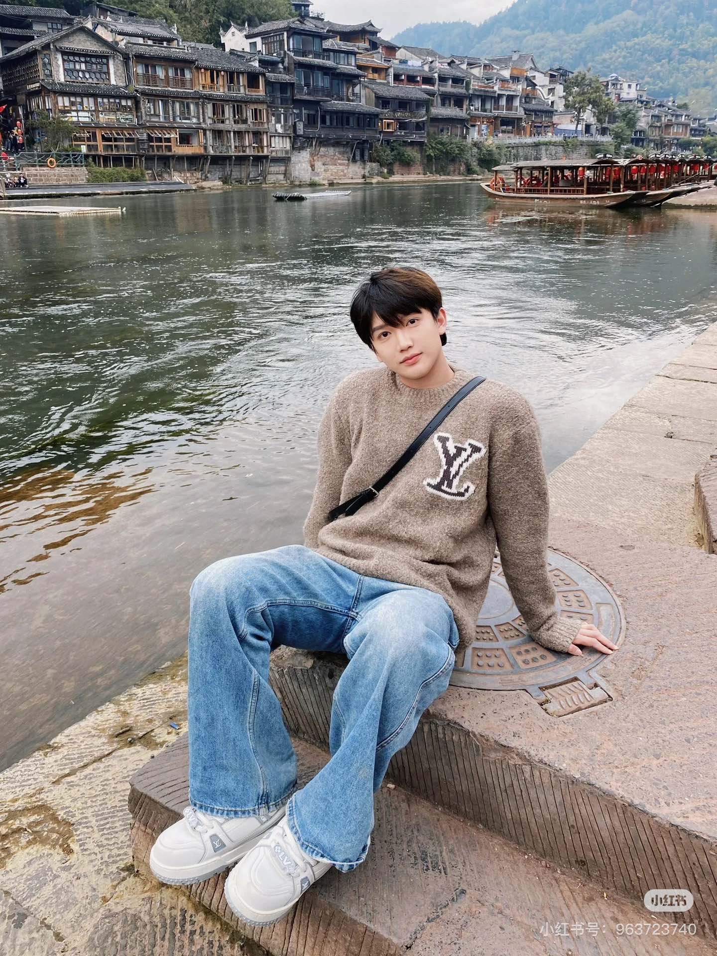 LuxluxHouse Best Quality Clothes Hoodie & Sweater Louis Vuitton