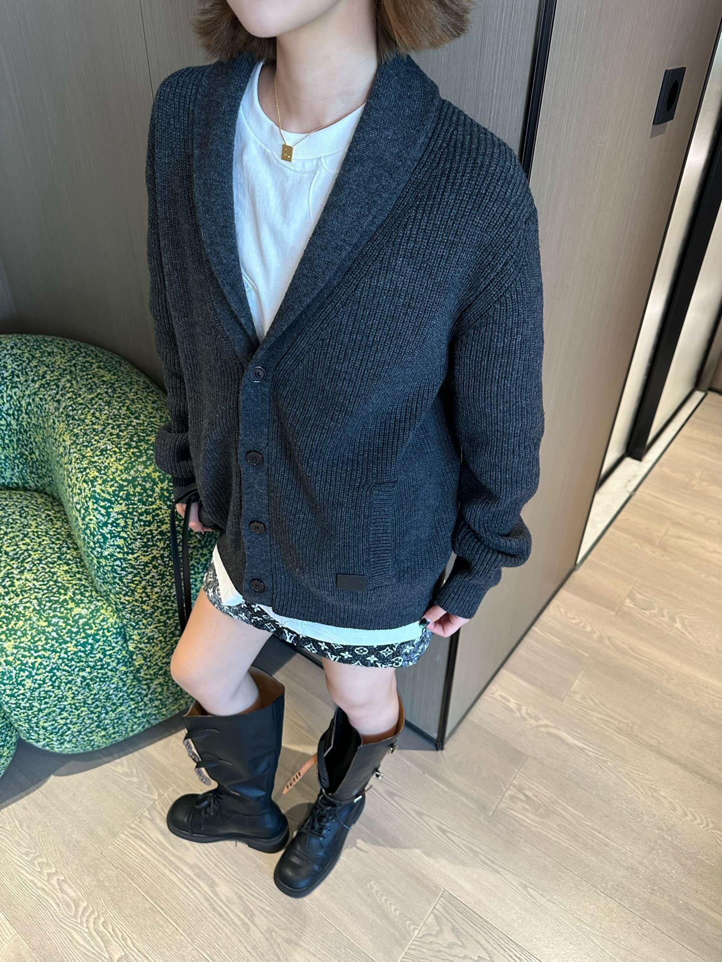 LuxluxHouse Best Quality Clothes Hoodie & Sweater Louis Vuitton