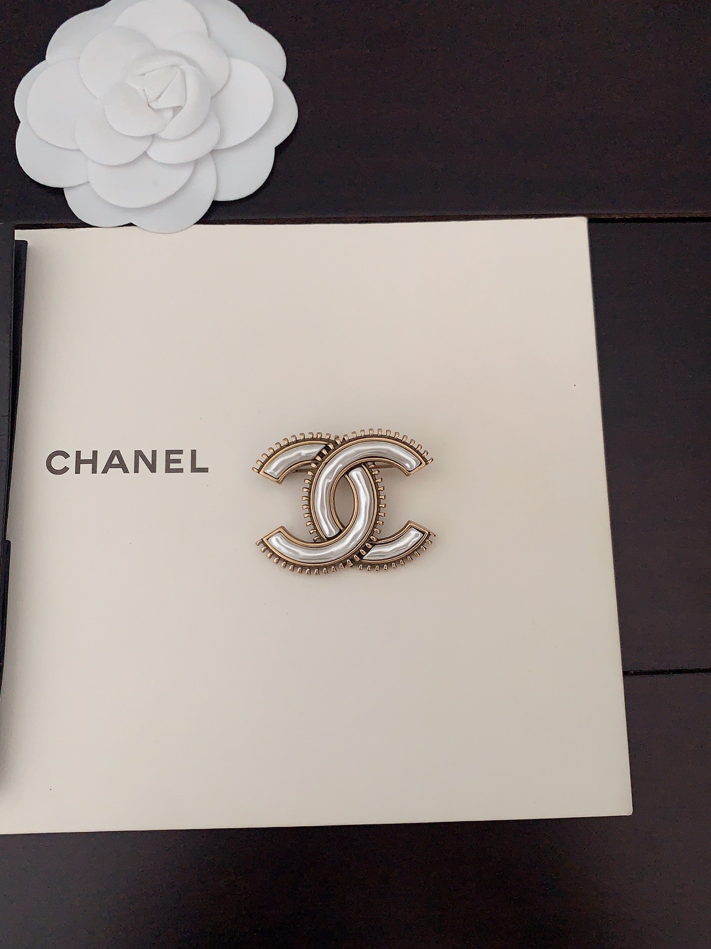 LuxluxHouse Best Quality Accessories Brooch Chanel