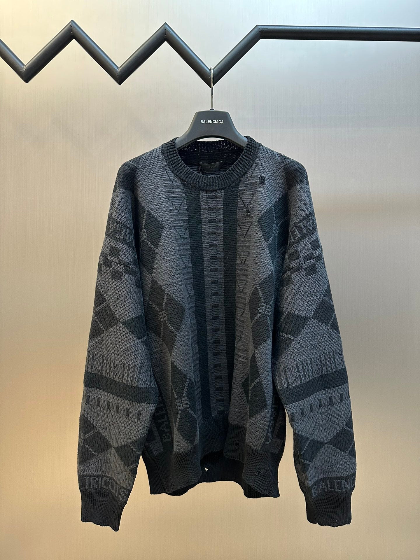 LuxluxHouse Best Quality Clothes Balenciaga Hoodie & Sweater
