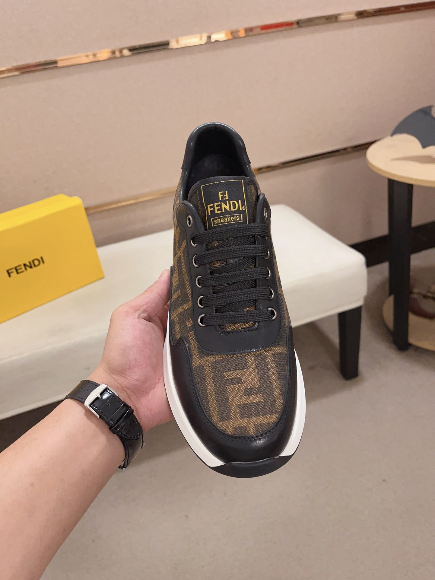 LuxluxHouse Best Quality Shoes Fendi