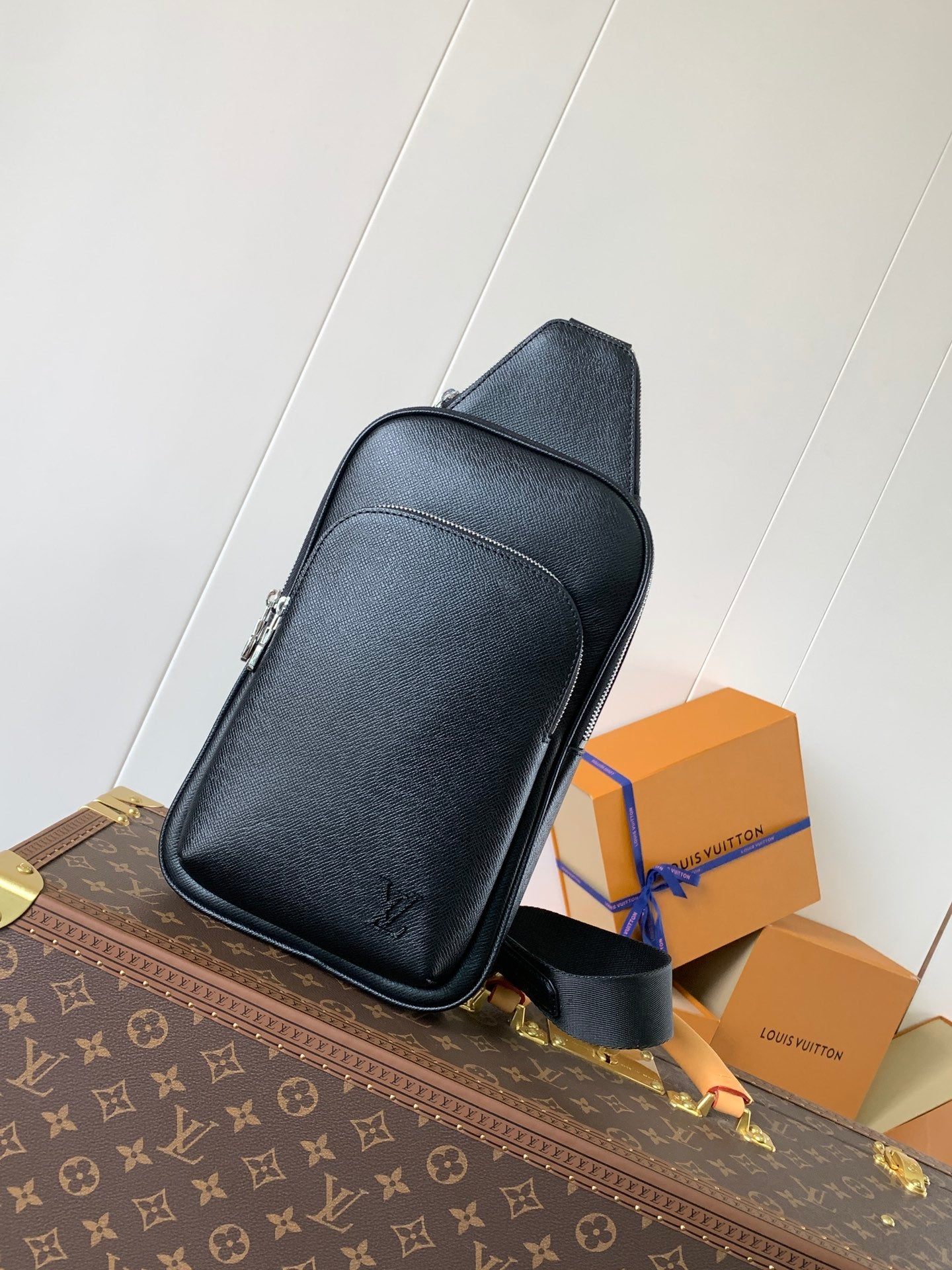 LuxluxHouse Best Quality Bags Louis Vuitton Men
