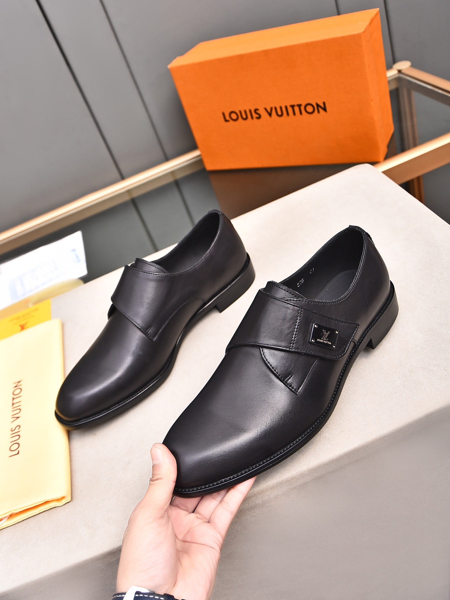 LuxluxHouse Best Quality Louis Vuitton Dress Shoes