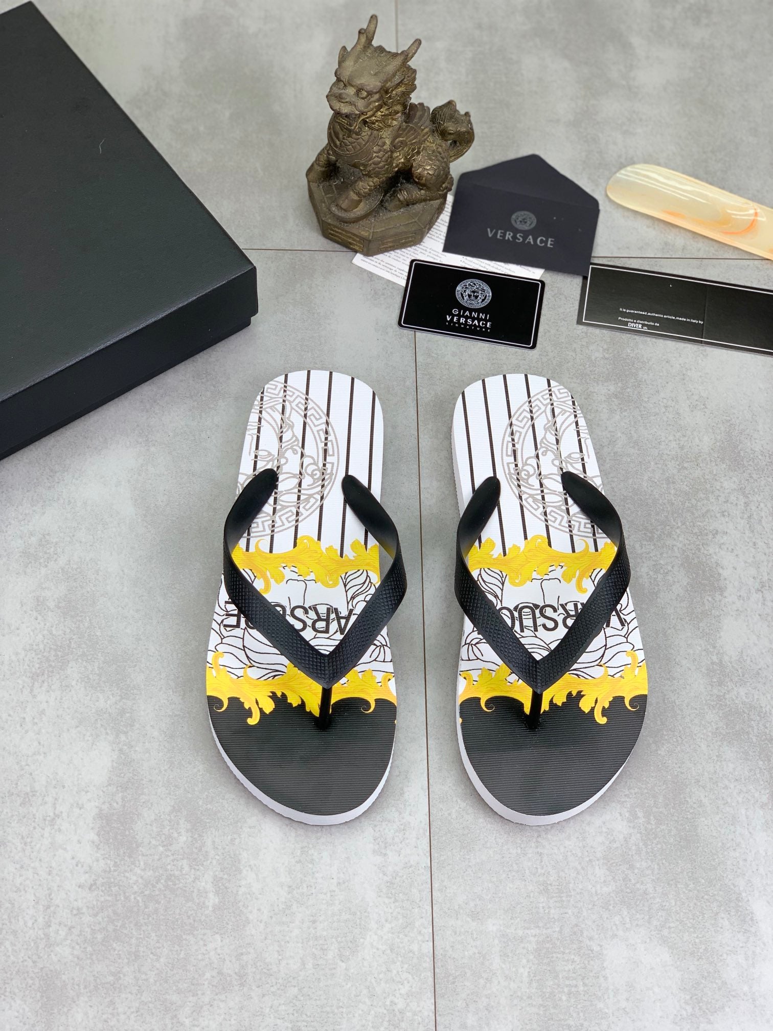 LuxluxHouse Best Quality Sandals Versace