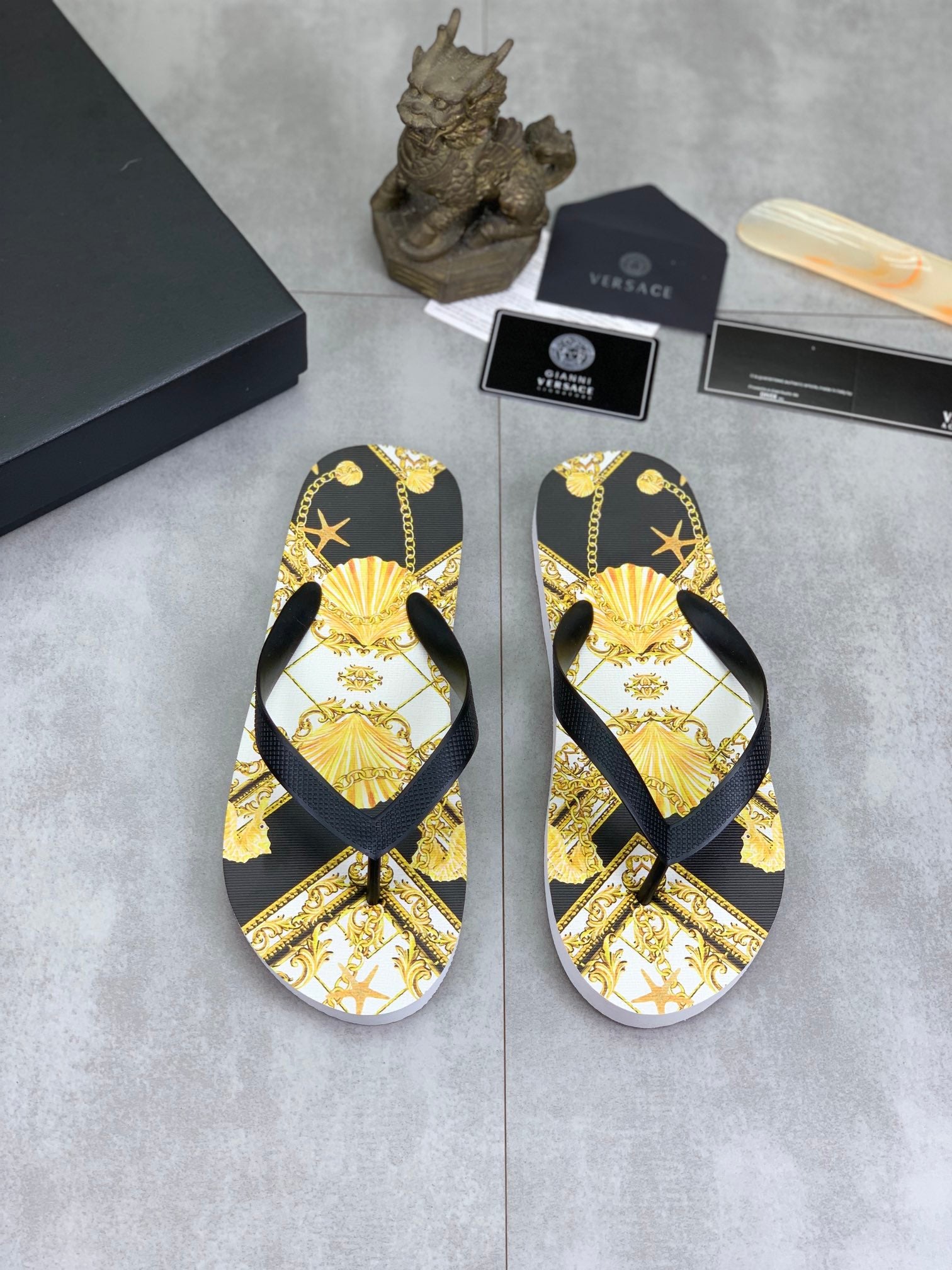 LuxluxHouse Best Quality Sandals Versace