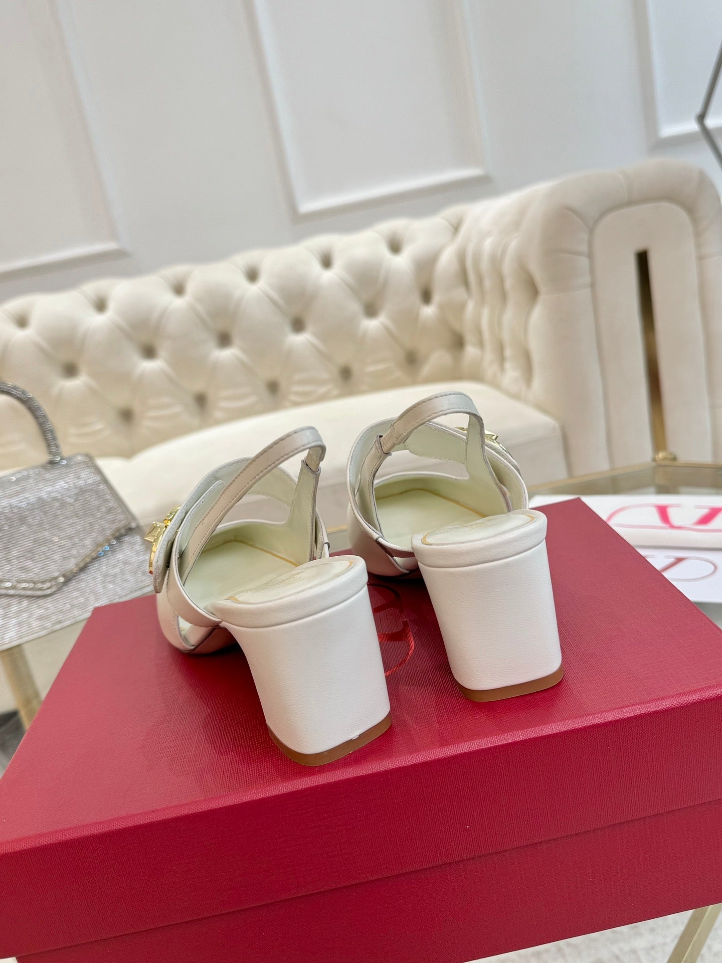 LuxluxHouse Best Quality Valentino Women Shoes
