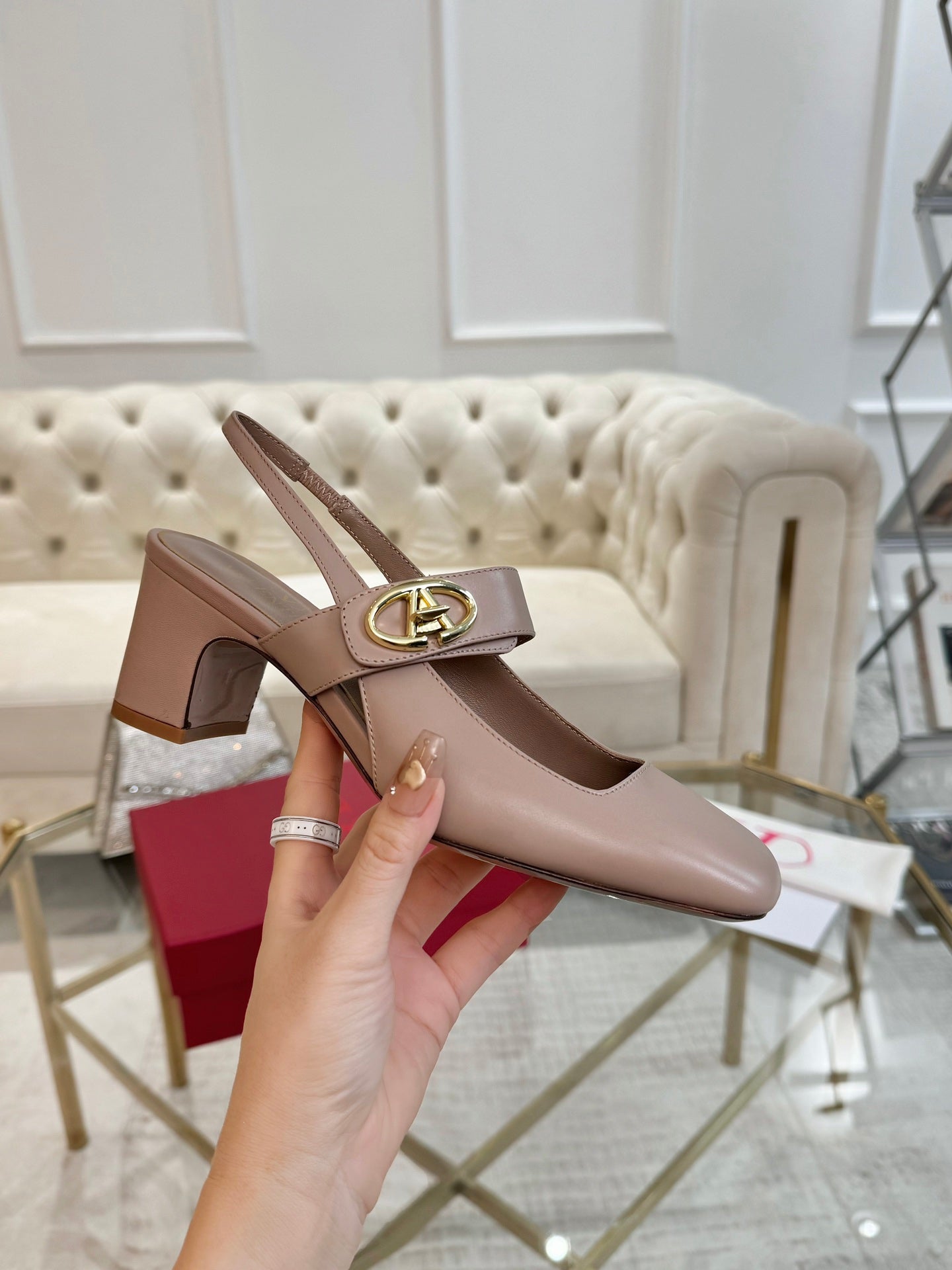 LuxluxHouse Best Quality Valentino Women Shoes