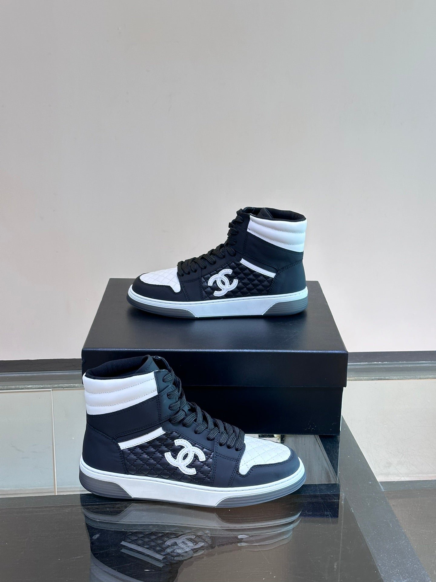 LuxluxHouse Best Quality Shoes Chanel