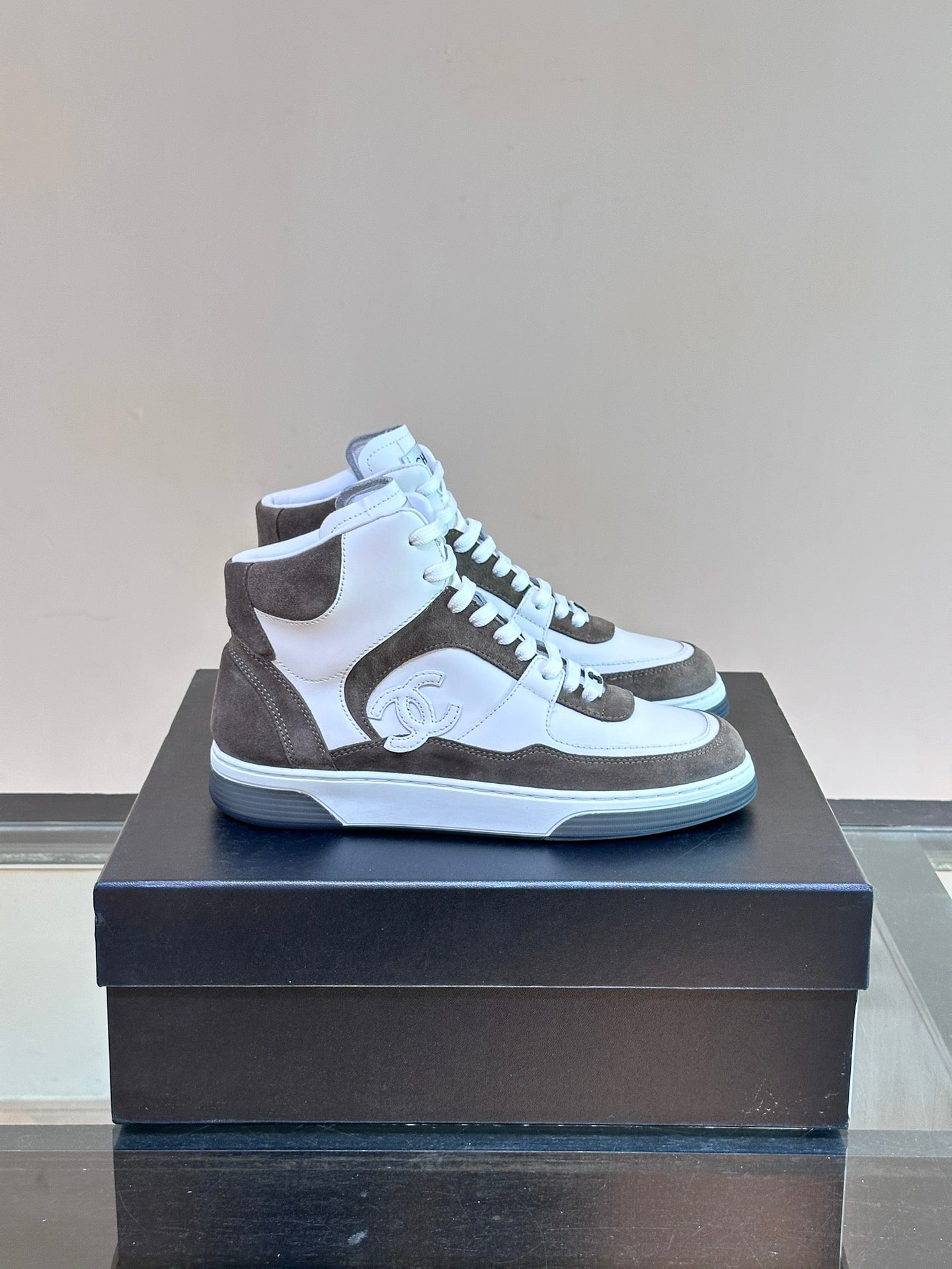 LuxluxHouse Best Quality Shoes Chanel