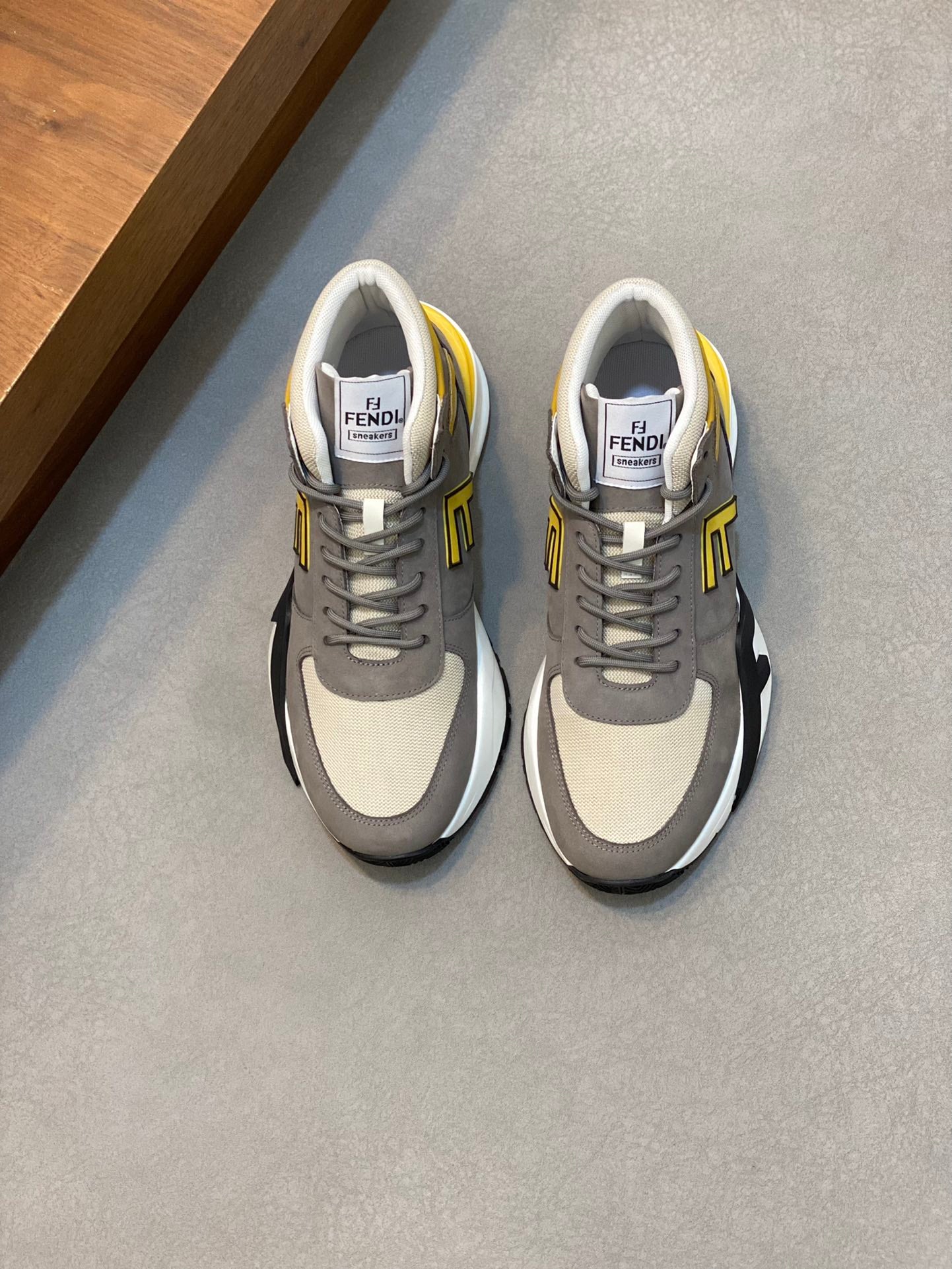 LuxluxHouse Best Quality Shoes Fendi