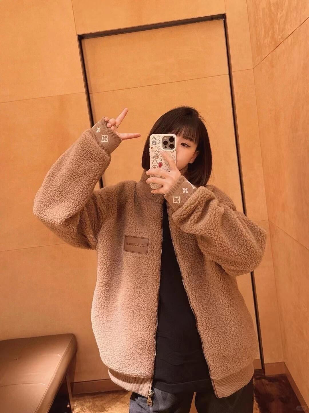 LuxluxHouse Best Quality Clothes Coats & Jackets Louis Vuitton