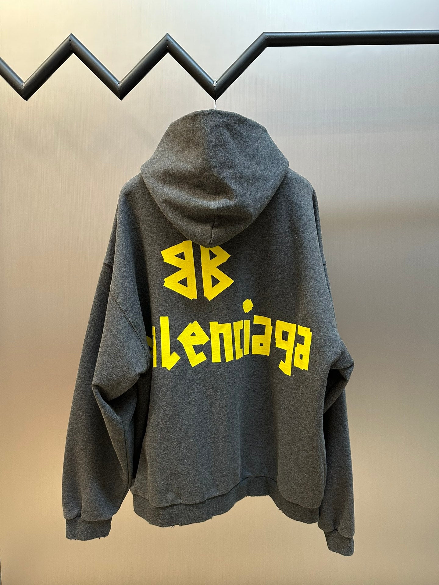 LuxluxHouse Best Quality Clothes Balenciaga Hoodie & Sweater