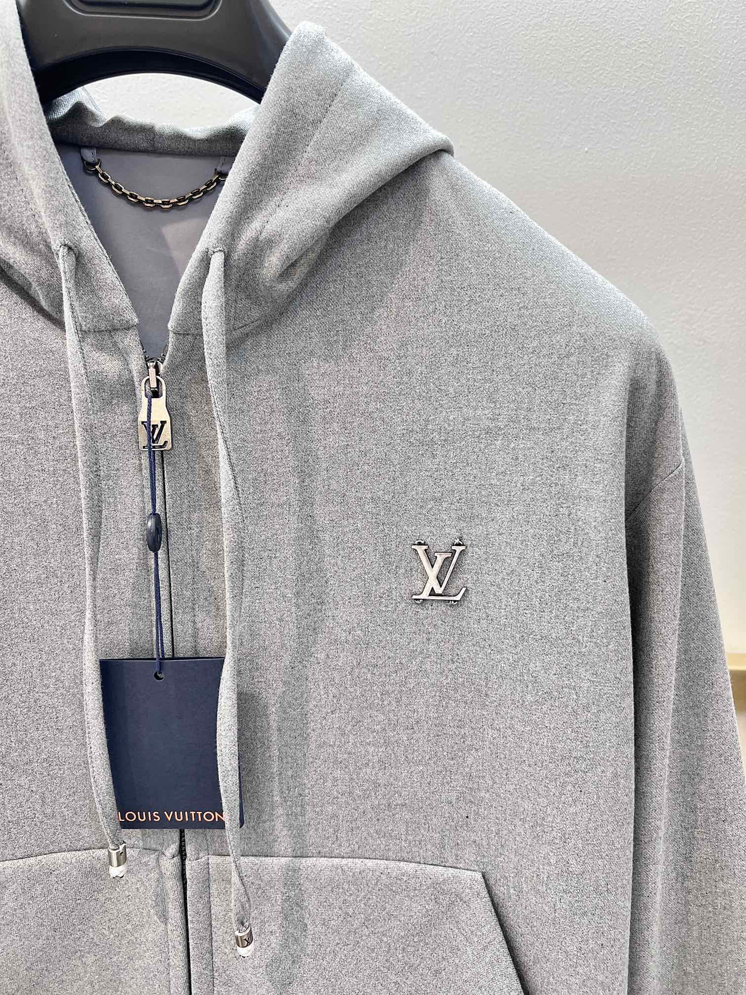 LuxluxHouse Best Quality Clothes Hoodie & Sweater Louis Vuitton