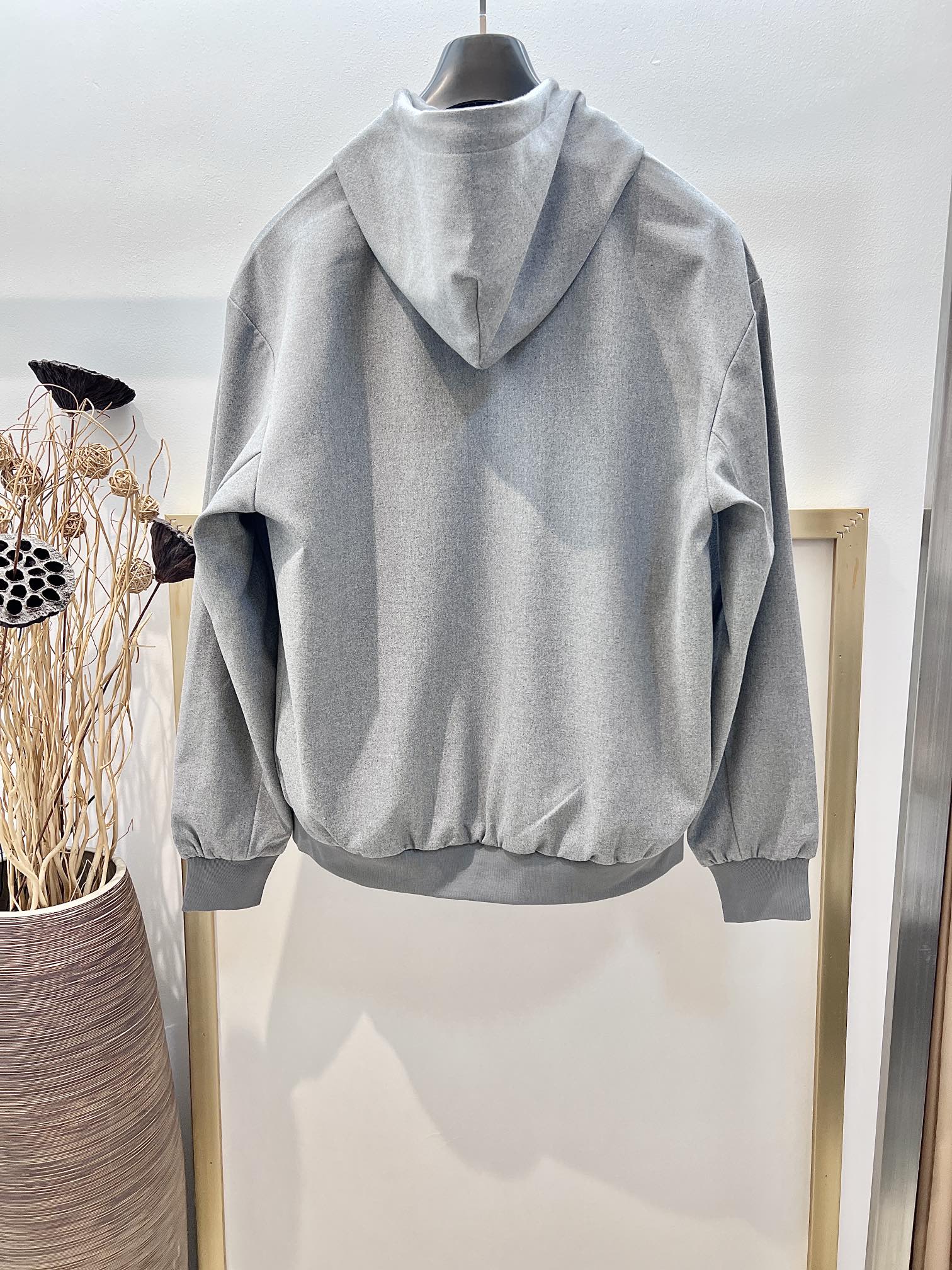 LuxluxHouse Best Quality Clothes Hoodie & Sweater Louis Vuitton