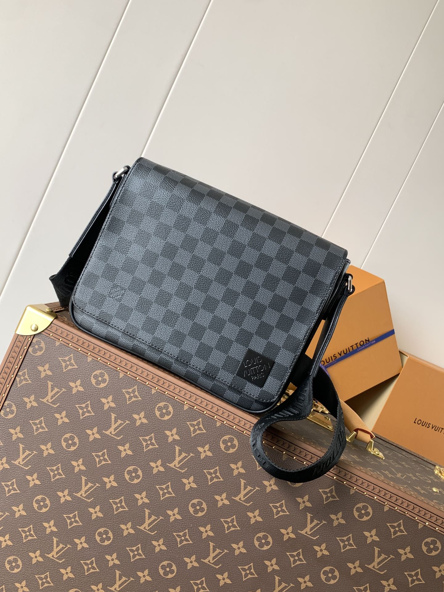 LuxluxHouse Best Quality Bags Louis Vuitton Men