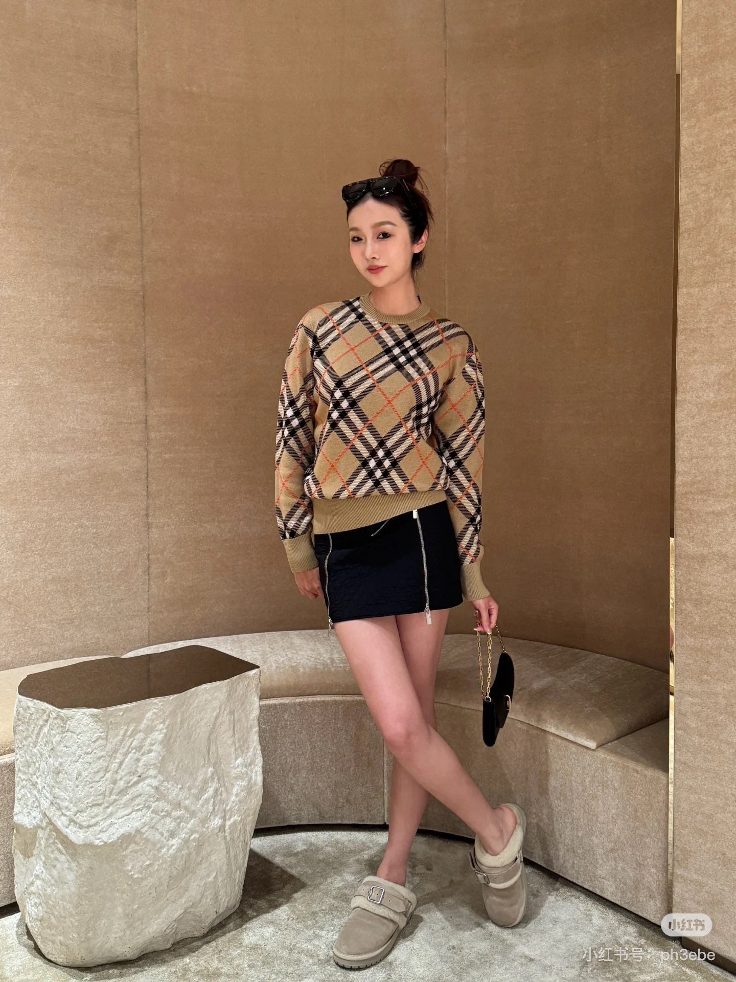 LuxluxHouse Best Quality Clothes Burberry Hoodie & Sweater