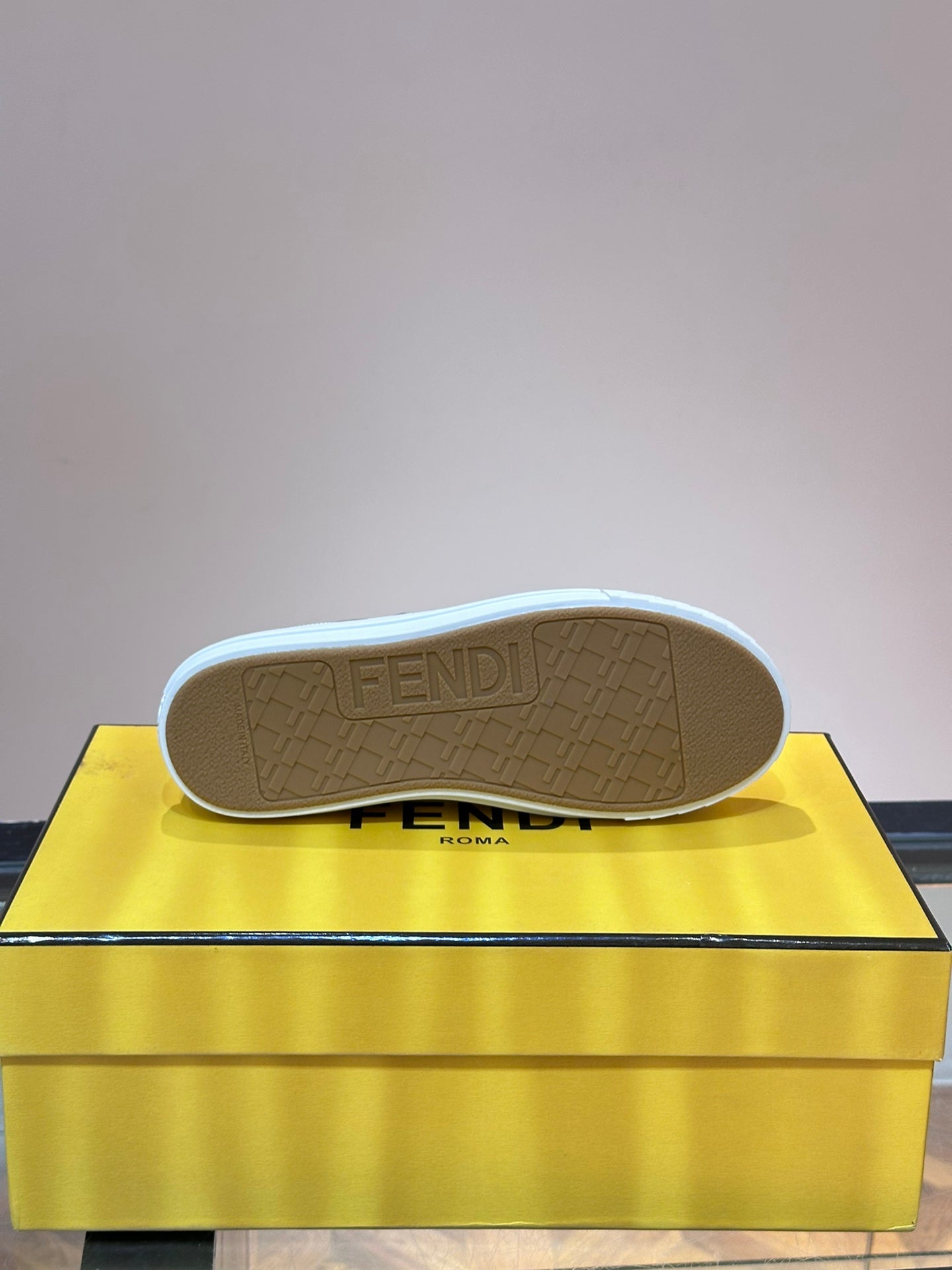 LuxluxHouse Best Quality Shoes Fendi