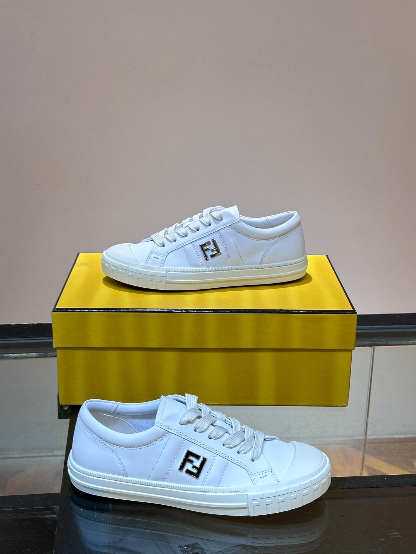 LuxluxHouse Best Quality Shoes Fendi