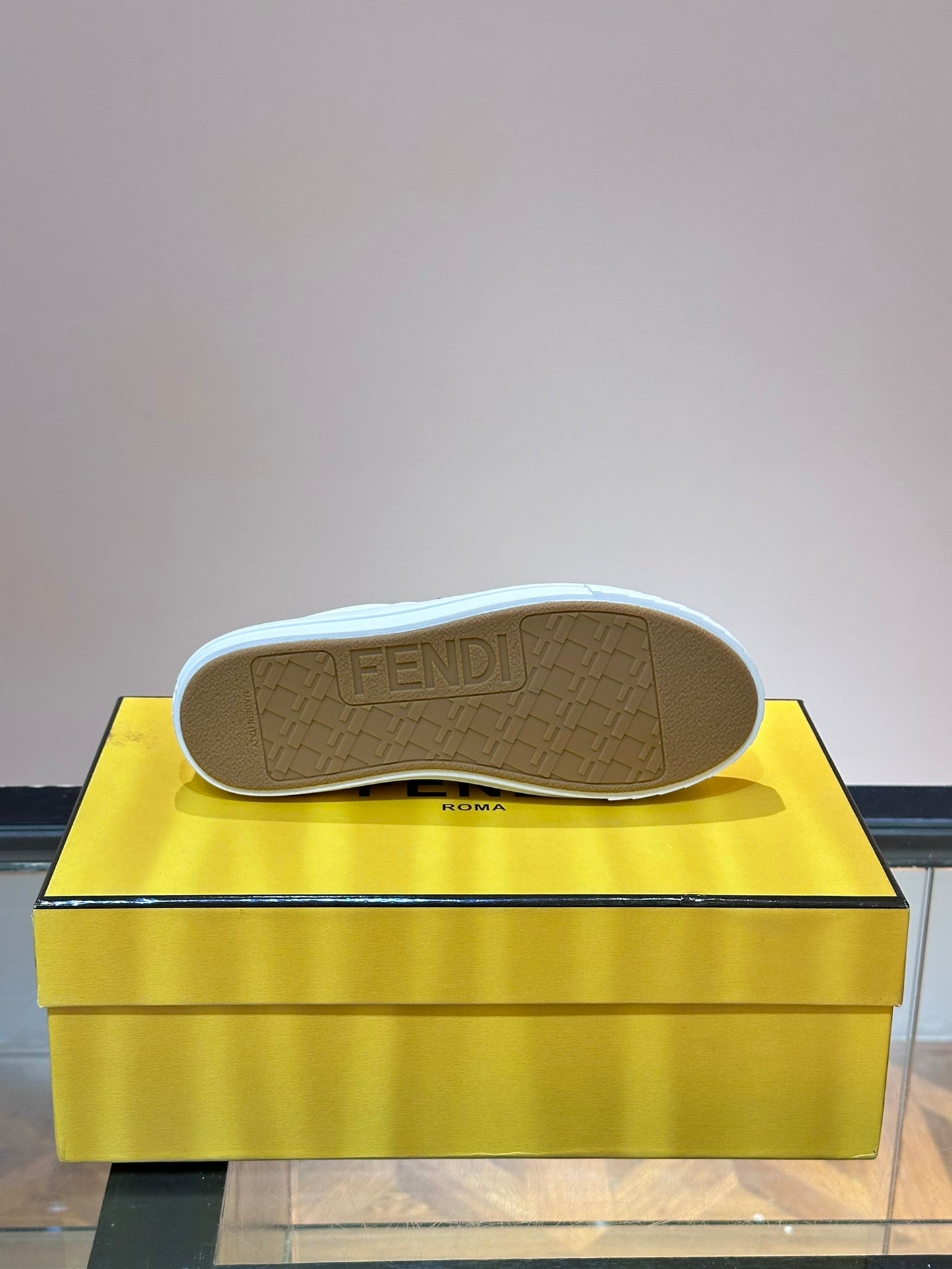 LuxluxHouse Best Quality Shoes Fendi