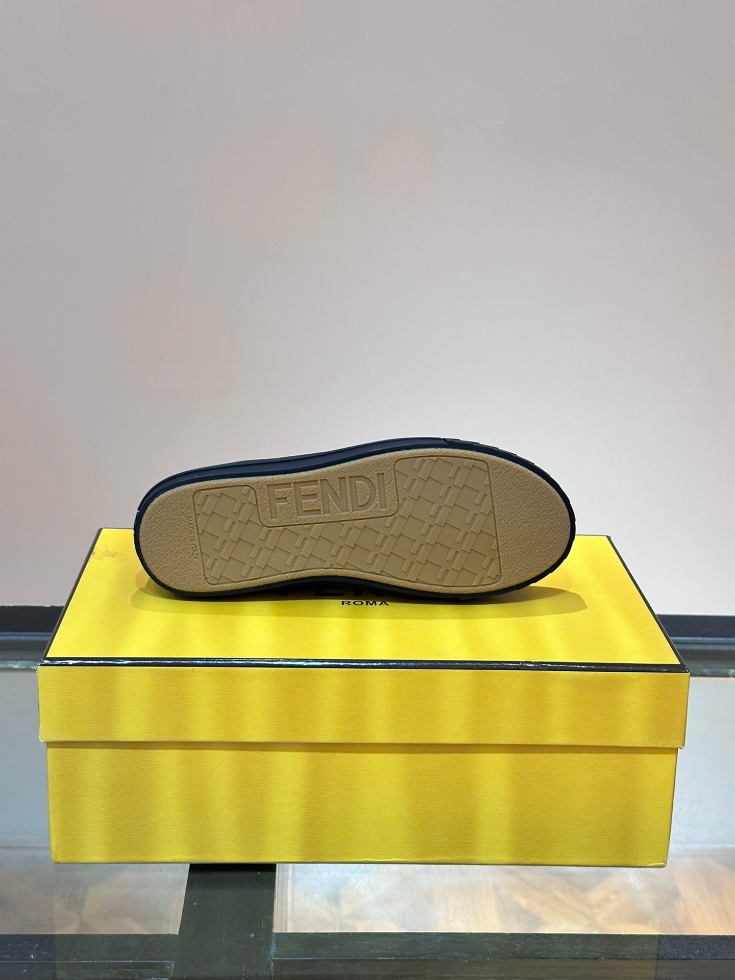 LuxluxHouse Best Quality Shoes Fendi