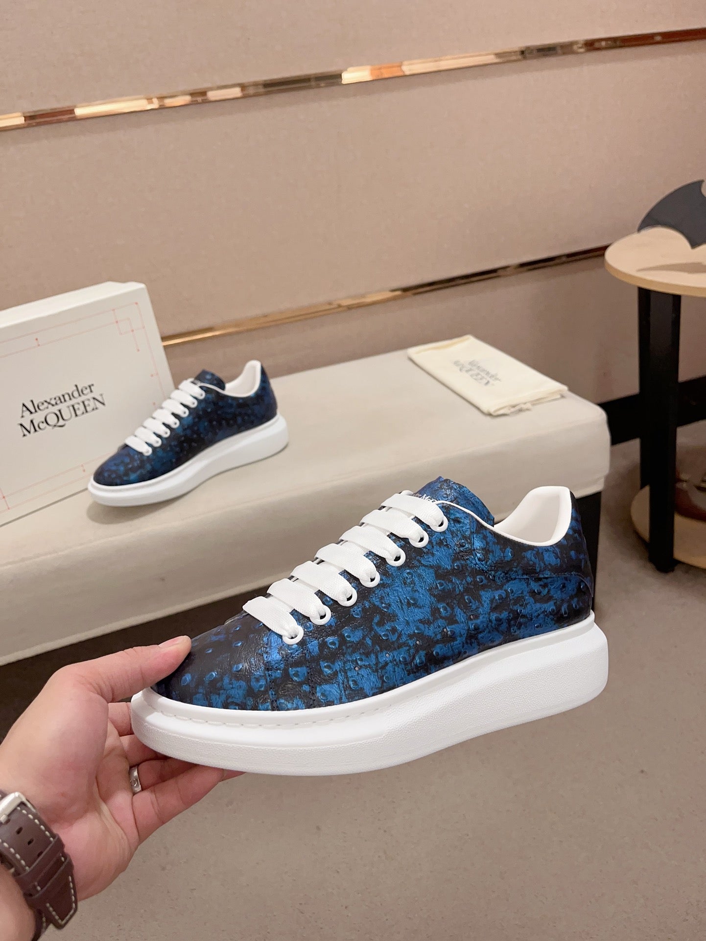 LuxluxHouse Best Quality Shoes Alexander McQueen